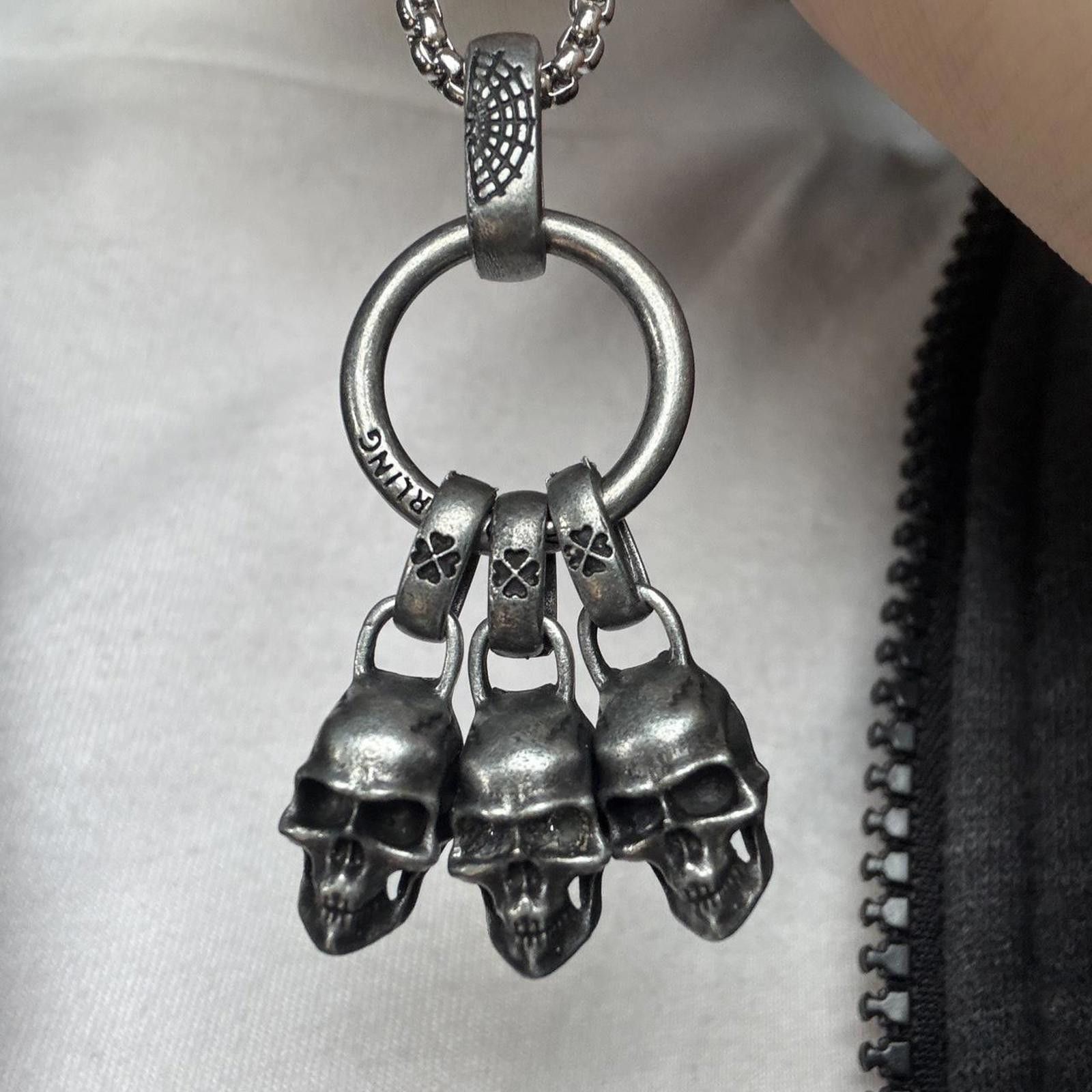 Jewelry Vintage silver skull pendant necklace Size ONE SIZE - 3 Thumbnail