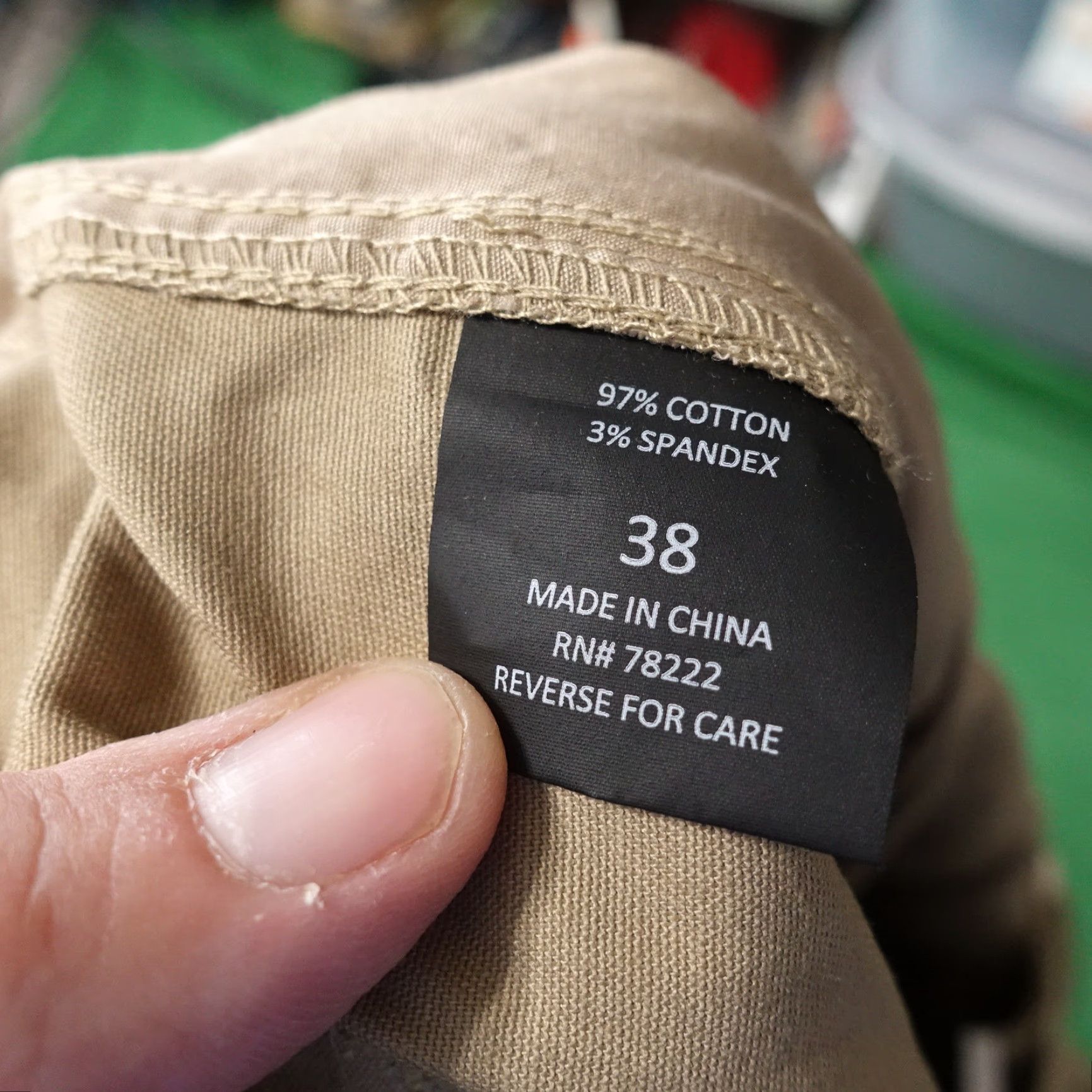 Vintage VINTAGE Blu Rock Cargo Shorts Men Size 38 Beige Cotton Casual Flat Front Belt Inseam 11.5" Size US 38 / EU 54 - 8 Thumbnail