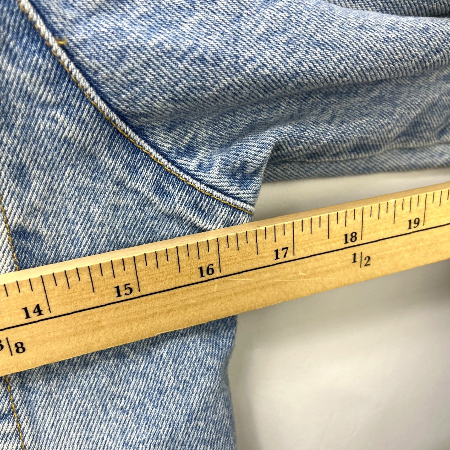 Gap VINTAGE Gap Denim Jacket Light Wash Womens S Blue Denim Jacket Retro Y2K Womens Jacket Size S / US 4 / IT 40 - 6 Thumbnail