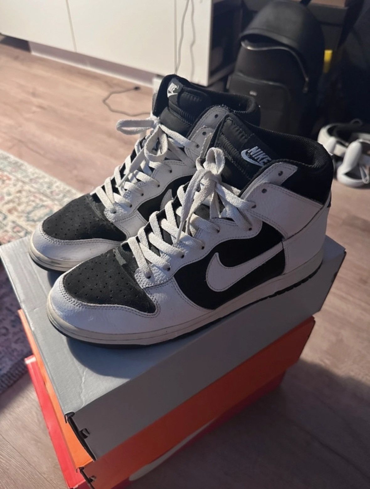 Nike RARE Nike Dunk High Stormtrooper / reverse Panda Size US 10 / EU 43 - 1 Thumbnail