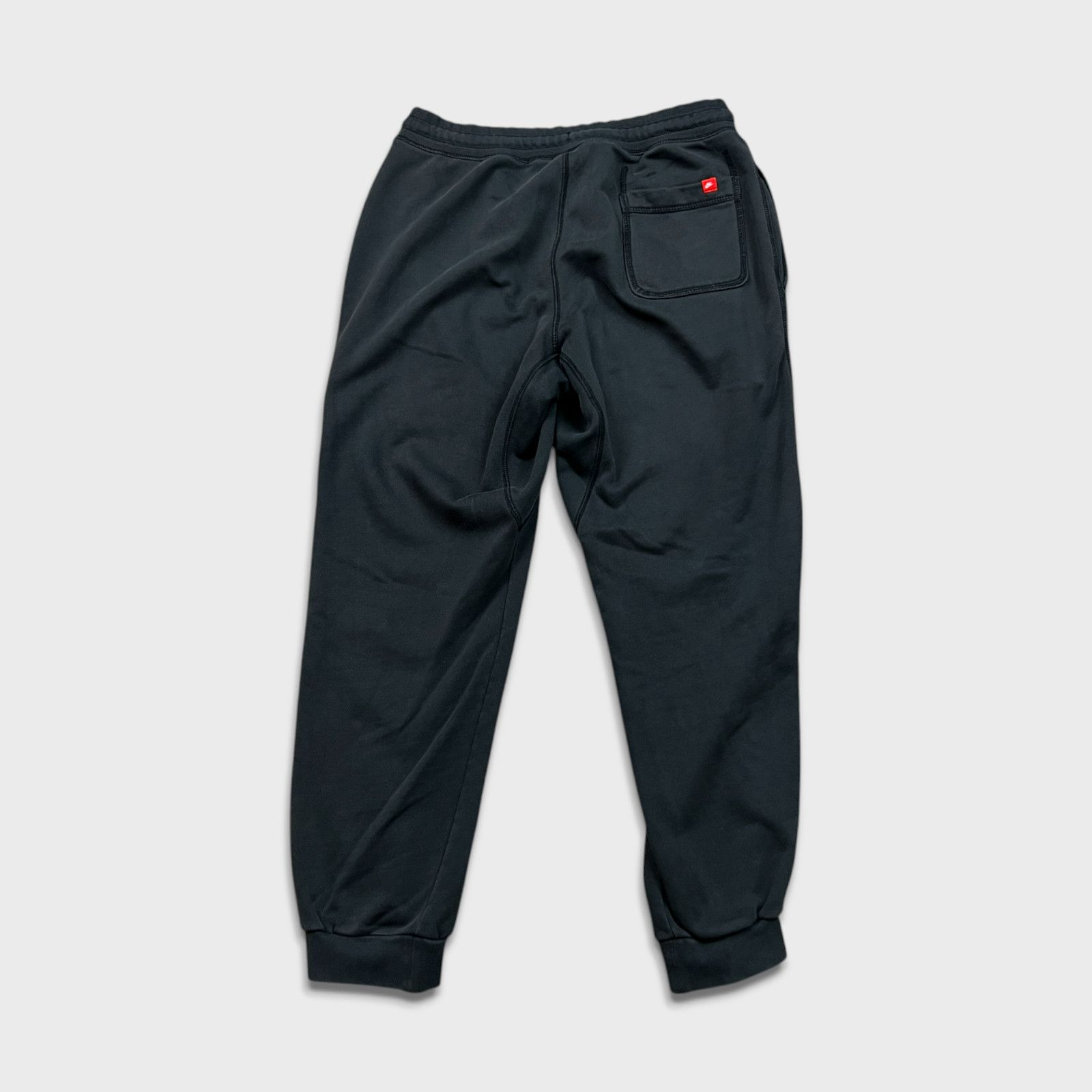 Nike Nike Sportswear Sweatpants Swoosh Athletic Fleece Gym Jogger Size US 30 / EU 46 - 5 Thumbnail