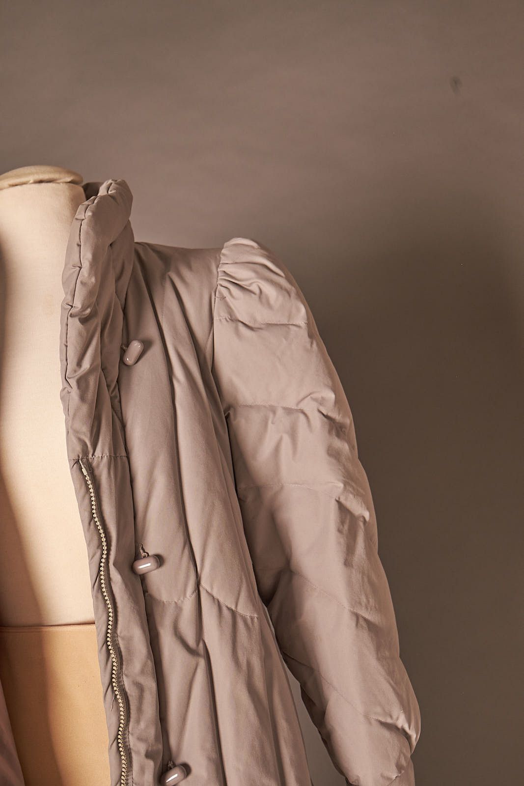 Vintage 1980s Vintage J. Gallery Down Quilted Long Gray Coat Size XS / US 0-2 / IT 36-38 - 8 Thumbnail