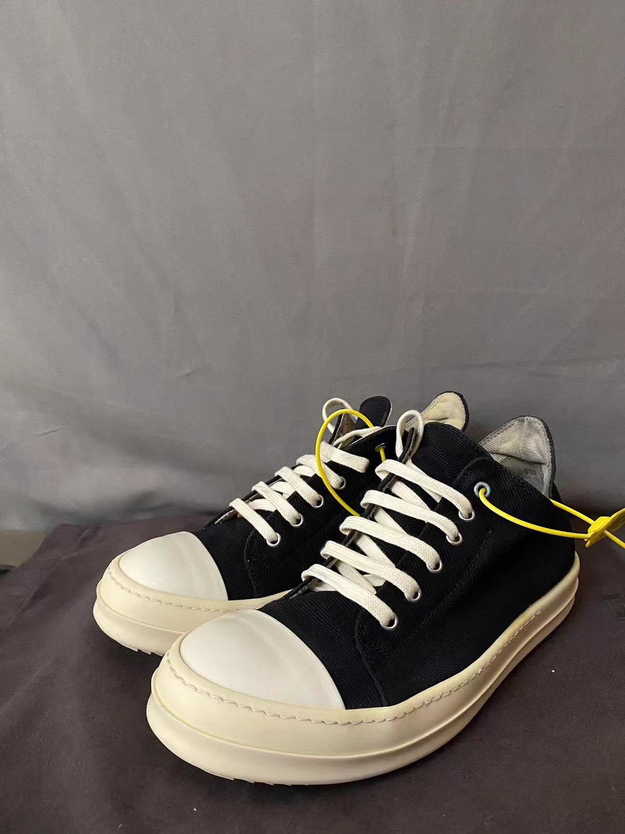Rick Owens Rick Owens DRKSHDW Low Top Ramones Size US 9 / EU 42 - 1 Thumbnail
