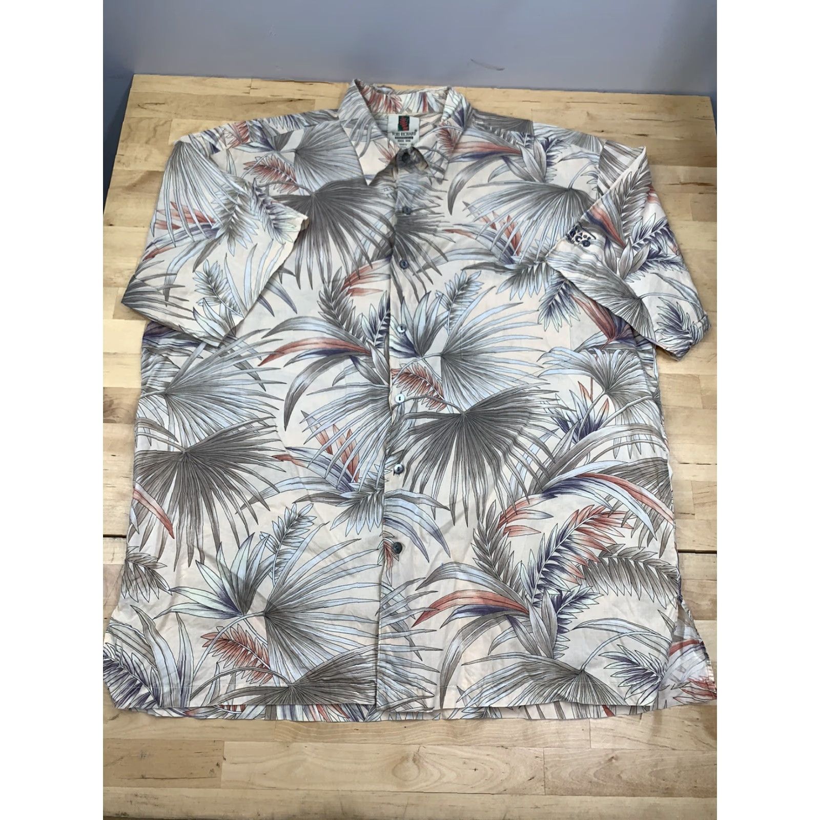 Tori Richard Tori Richard Honolulu Button-Up Shirt Floral Ivory L Men Short Sleeve Shirt Mens Size US L / EU 52-54 / 3 - 2 Thumbnail