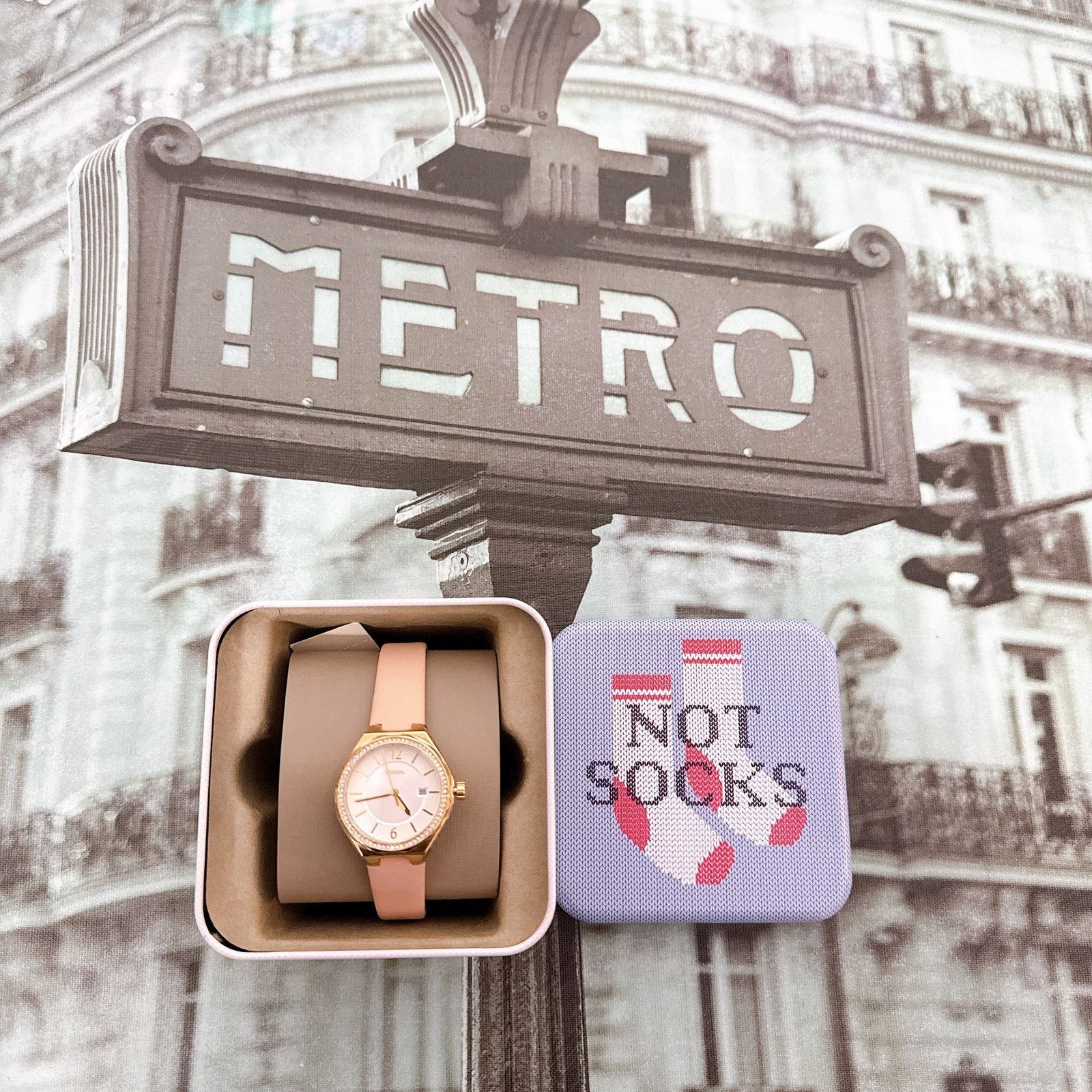 Fossil Fossil BQ3804 Eevie Three-Hand Date Pink Leather Watch Size ONE SIZE - 1 Thumbnail