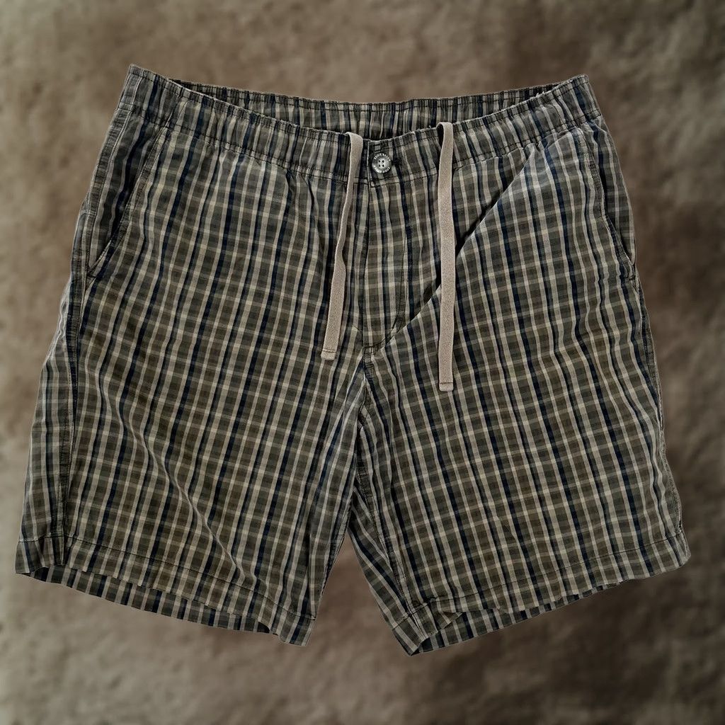 Eddie Bauer VINTAGE Eddie Bauer Shorts Mens L Green Plaid Drawstring Waist 8 Inseam Size US 33 - 1 Thumbnail