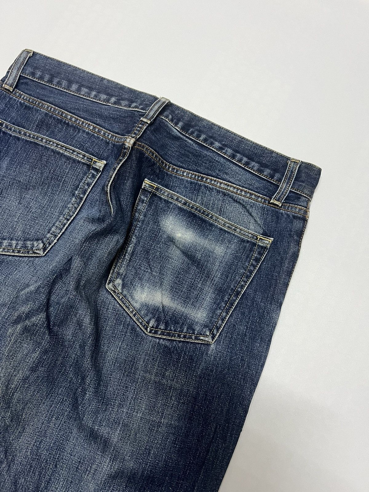Uniqlo Vintage Uniqlo UJ Distressed Denim Size US 33 - 11 Thumbnail