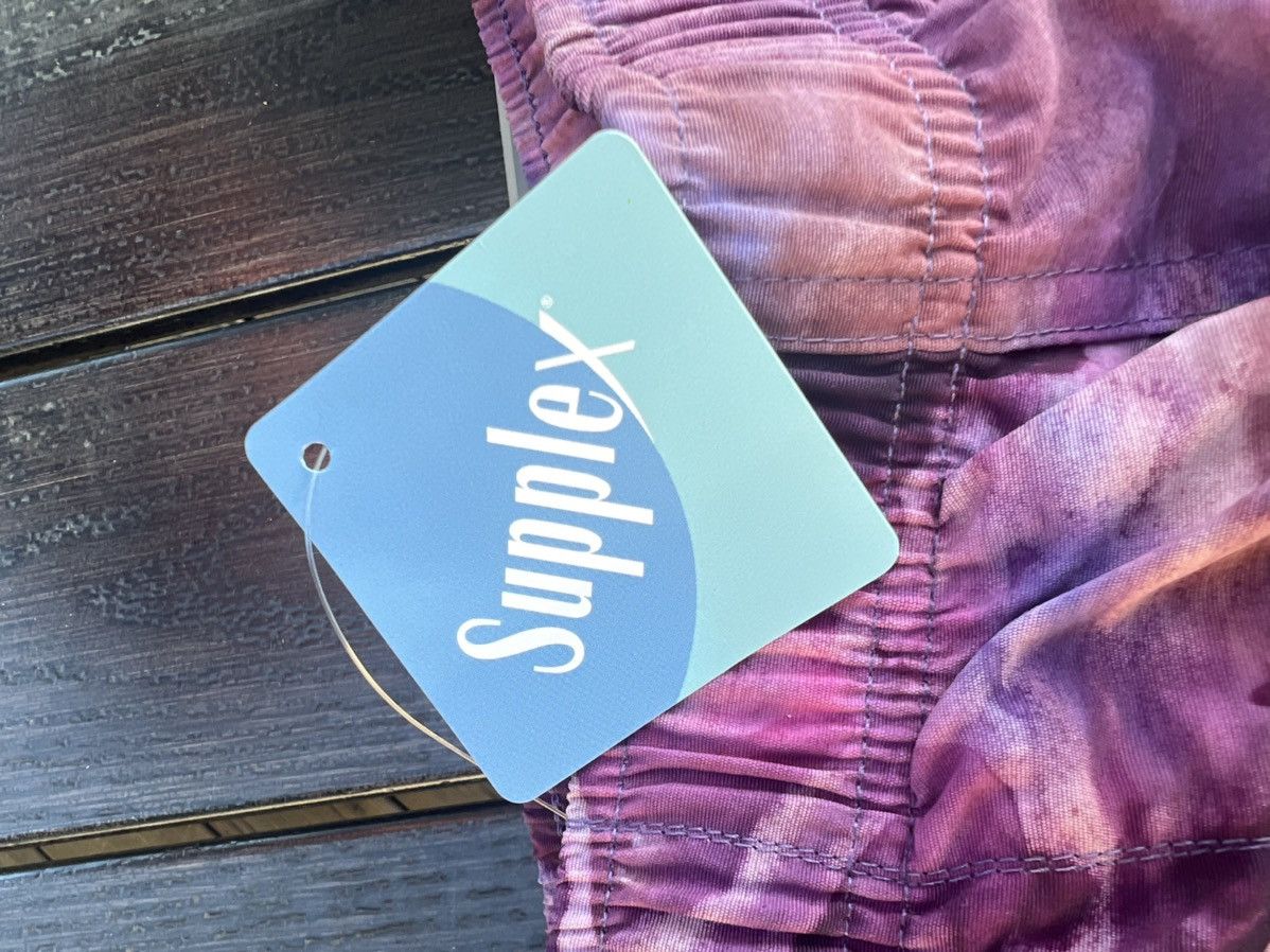 Supreme Supreme water short purple galaxy tie dye Size US 30 / EU 46 - 3 Thumbnail