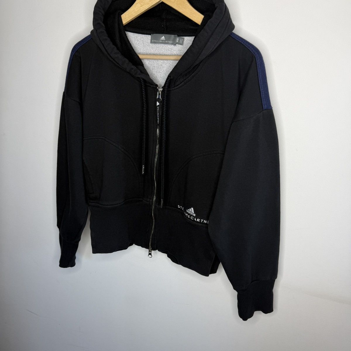 Adidas × Stella McCartney Adidas Stella McCartney Hoodie Boxy Crop Sweatshirt Y2K Size XS / US 0-2 / IT 36-38 - 2 Thumbnail
