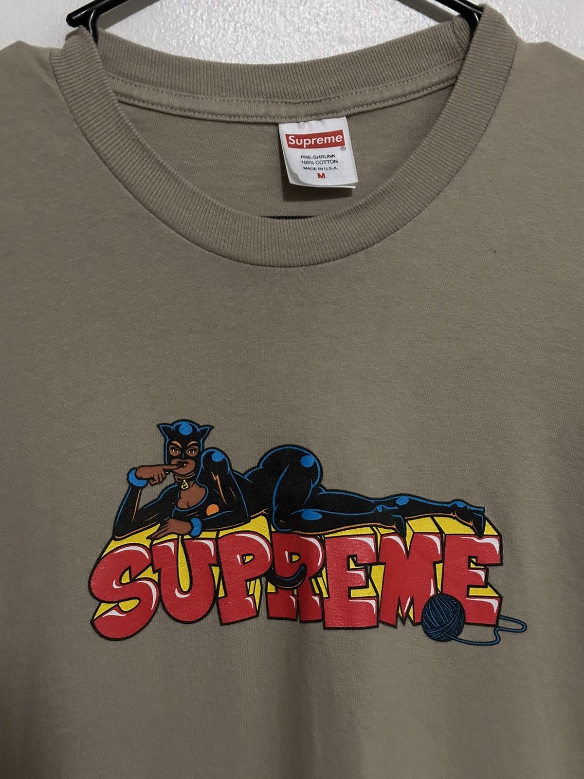 Supreme Supreme Catwoman Tee Size US M / EU 48-50 / 2 - 2 Thumbnail
