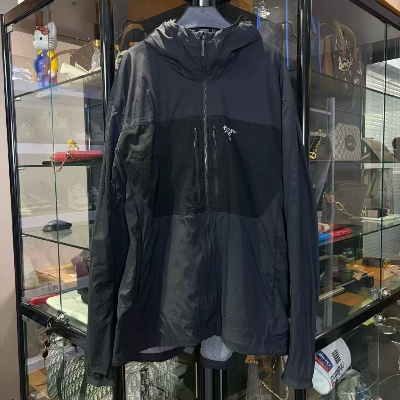 Arc'teryx Arc'teryx Light Jacket xxl Men Size US XXL / EU 58 / 5 - 1 Thumbnail