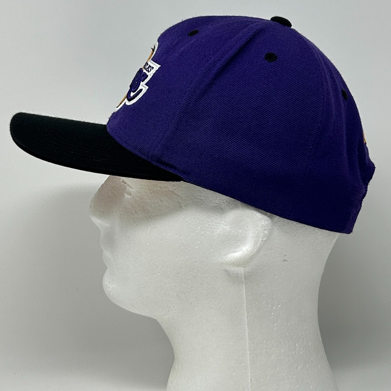 Mitchell & Ness Los Angeles Lakers Hat Baseball Cap Mitchell & Ness Purple Size ONE SIZE - 6 Thumbnail