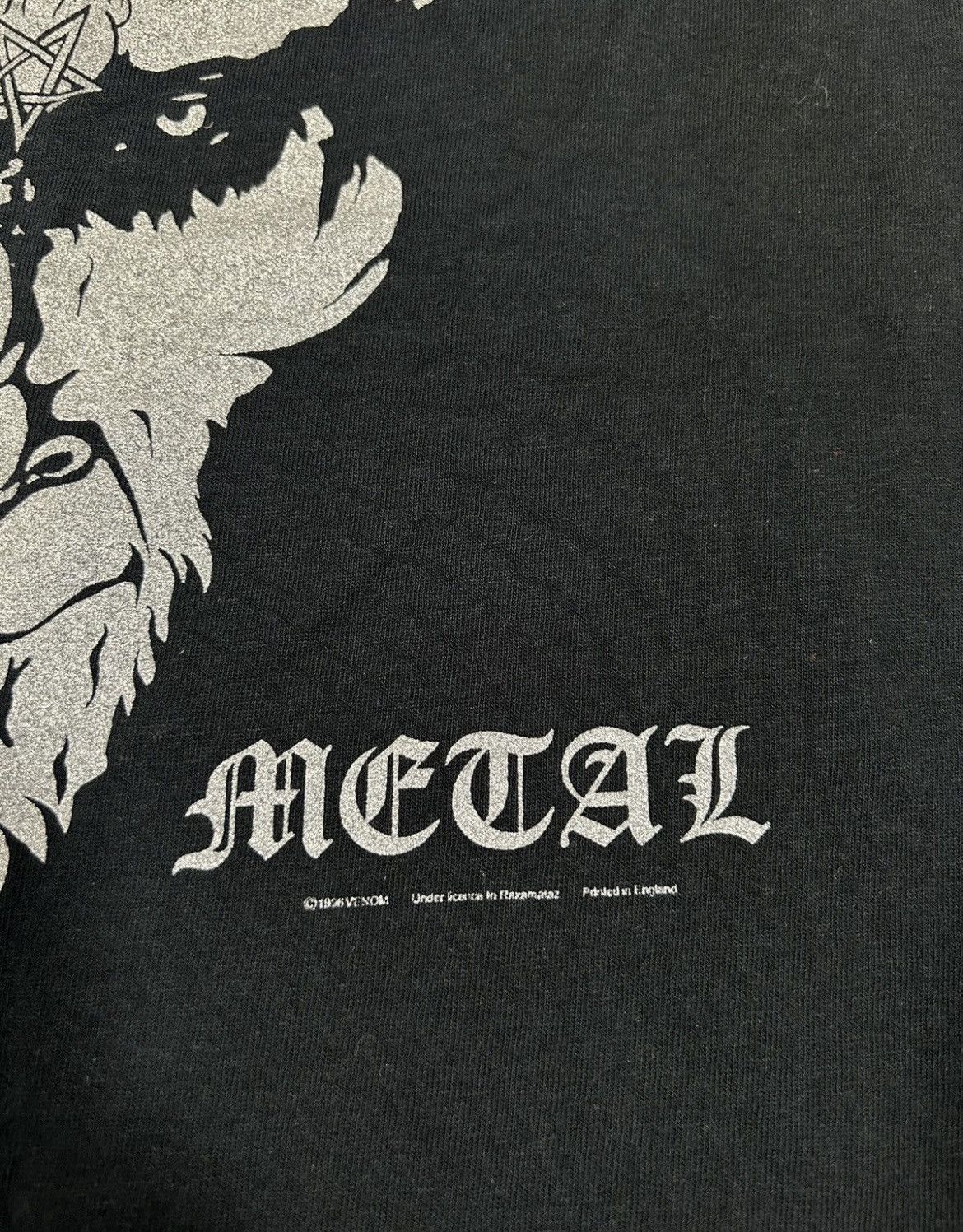 Band Tees × Vintage Vintage 1996 Venom Black Metal Graphic Print Tee T-shirt Size US L / EU 52-54 / 3 - 3 Thumbnail