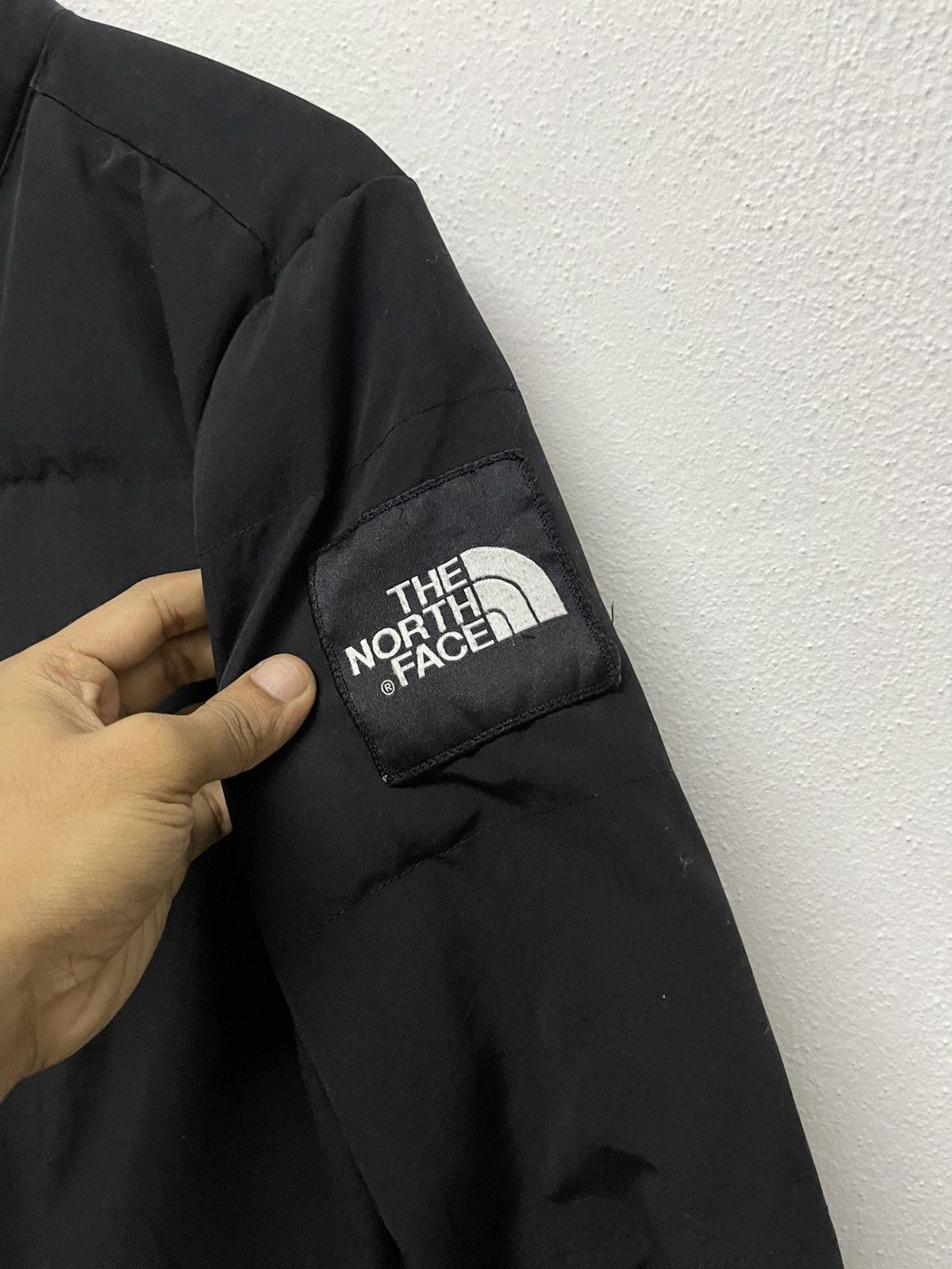 The North Face THE NORTH FACE 550 PUFFER JACKET Size US L / EU 52-54 / 3 - 6 Thumbnail