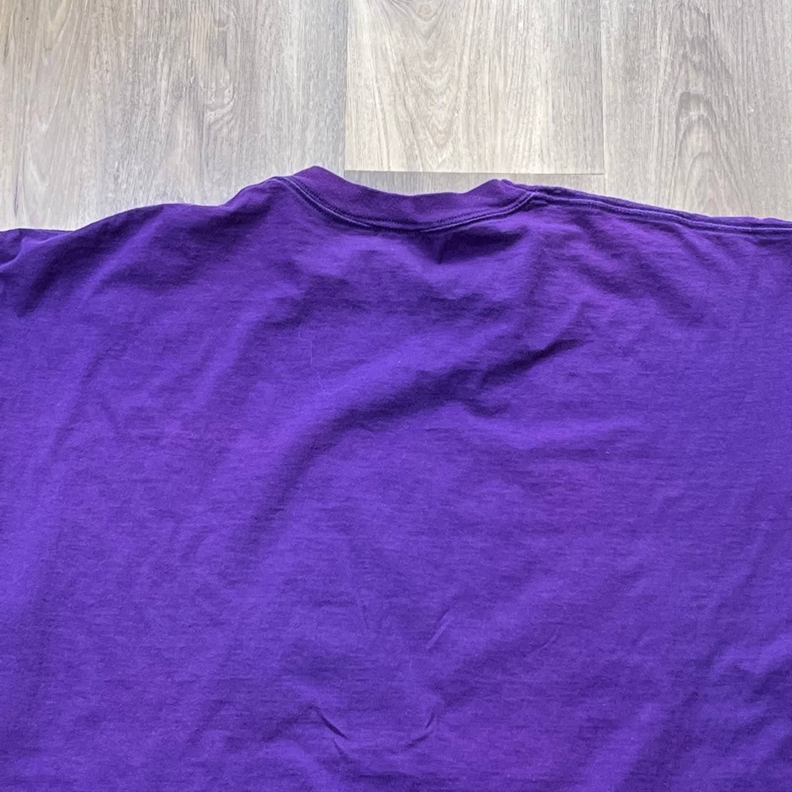Vintage Vintage 1990’s Jerzees Luxor Gold Chamber Graphic Tee XL Size US L / EU 52-54 / 3 - 7 Thumbnail
