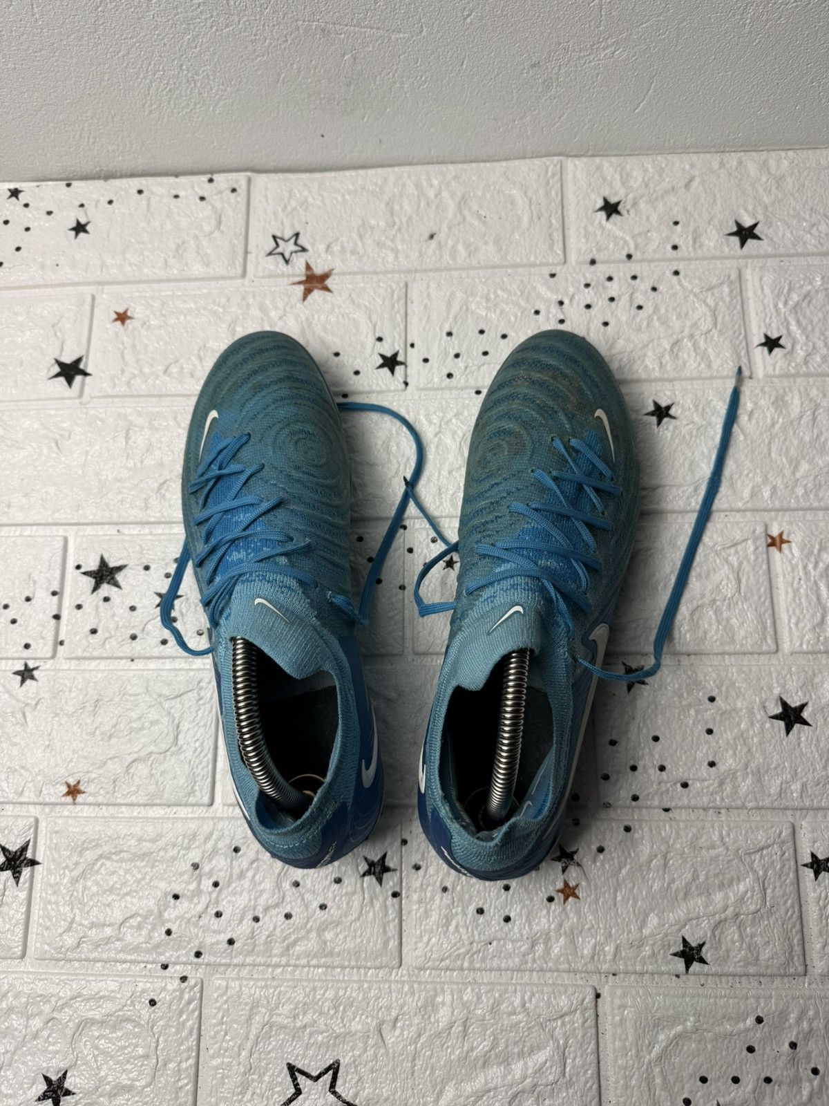 Nike NIKE PHANTOM GX 2 ELITE FG US9 UK8 EUR42.5 FJ2559-400 CLEATS Size US 9 / EU 42 - 10 Thumbnail