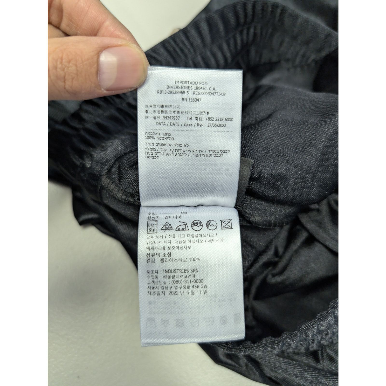 Moncler × Palm Angels o1rshd1 Shiny Track Pants in Black Size US 32 / EU 48 - 19 Thumbnail