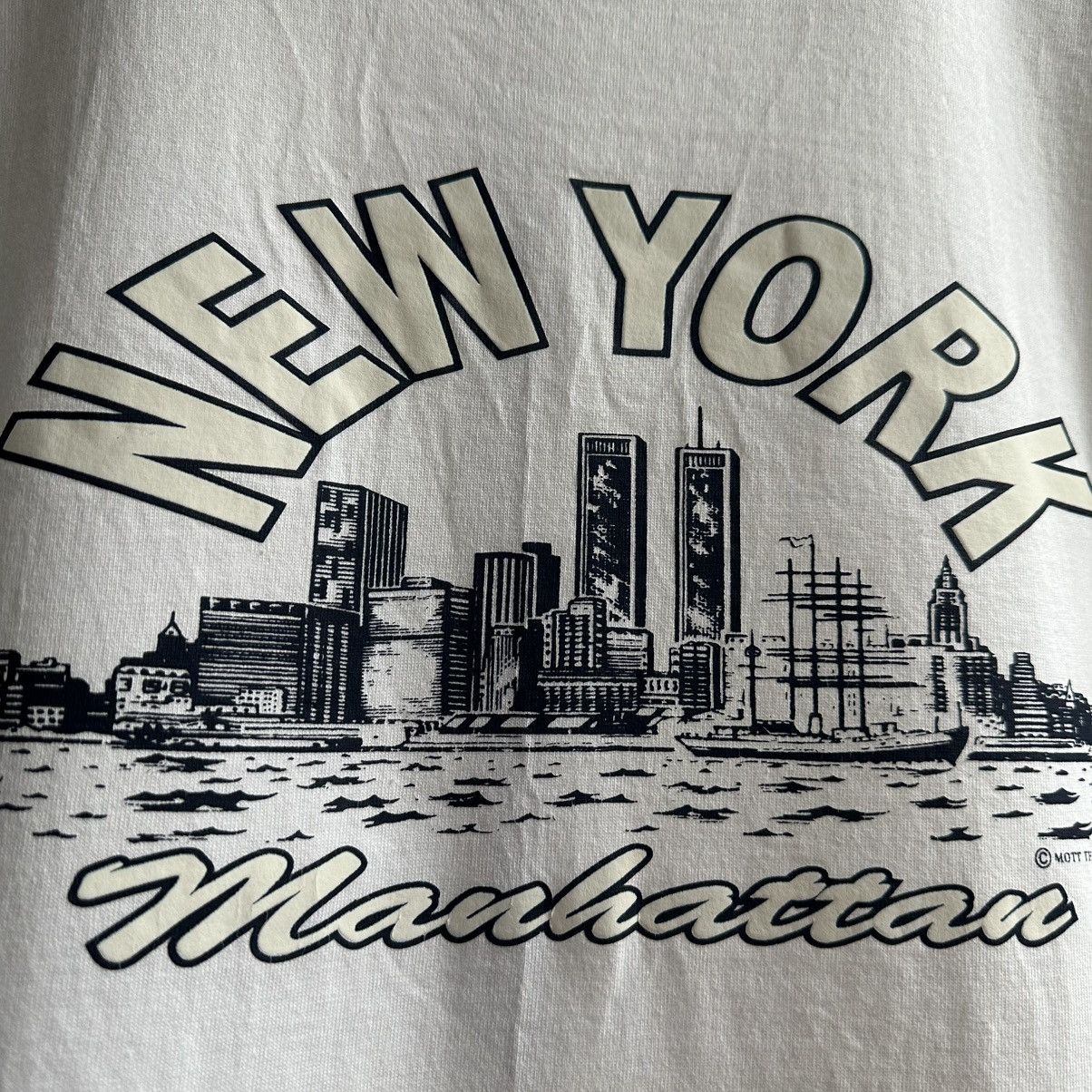 Vintage Vintage 90s New York Manhattan Promo Tee Size US M / EU 48-50 / 2 - 3 Thumbnail