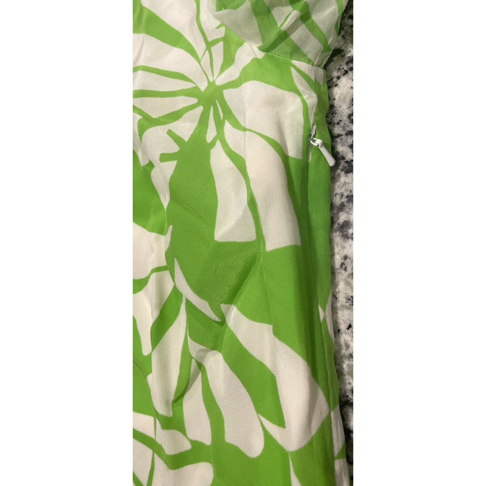 Lilly Pulitzer Lilly Pulitzer Harper Dress Wishing 100%Silk W/ Bead Accents Lined Side Zip Sz 8 Size M / US 6-8 / IT 42-44 - 5 Thumbnail