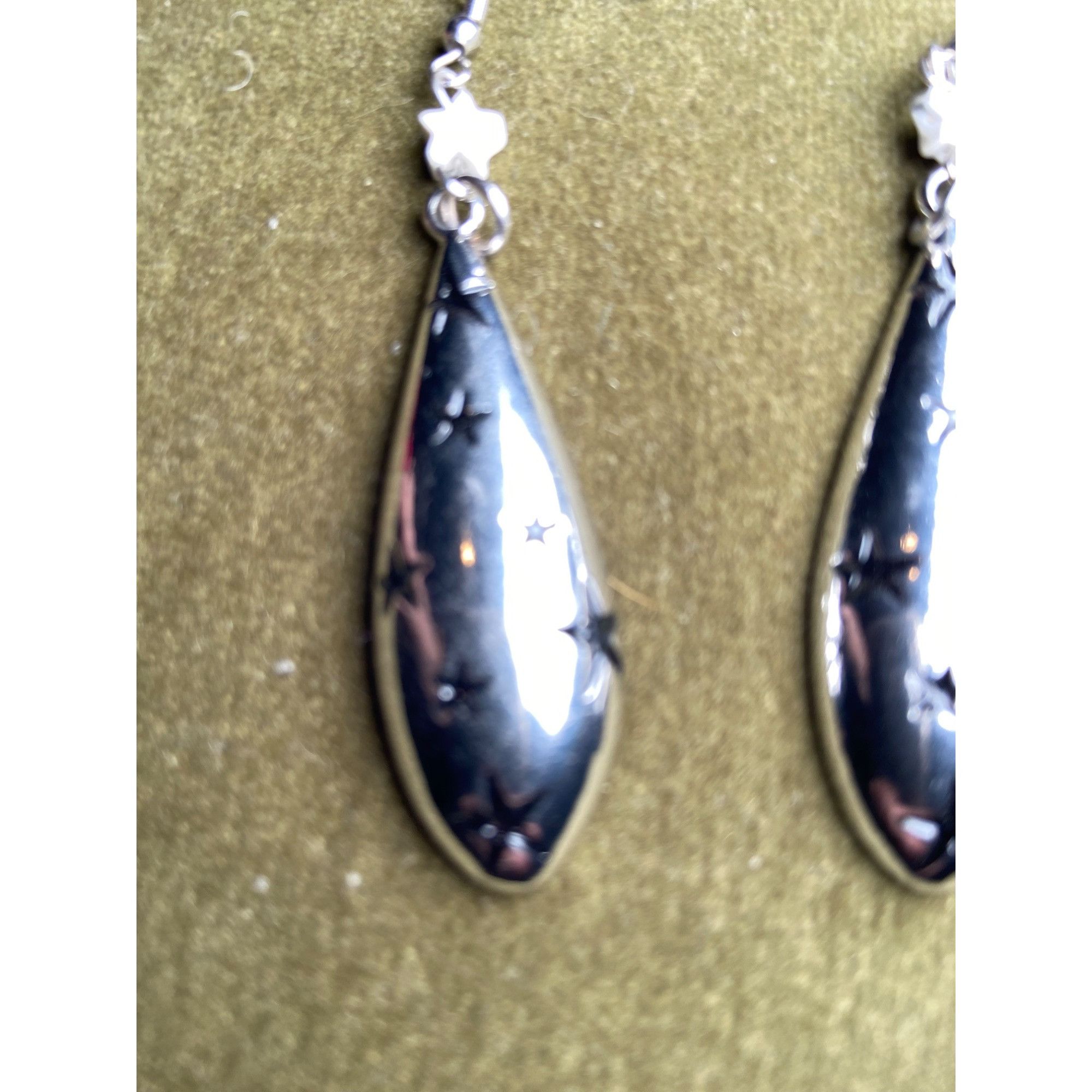 Other Earrings Celestial Silvertone Dangle With White Star Accents Size ONE SIZE - 5 Thumbnail