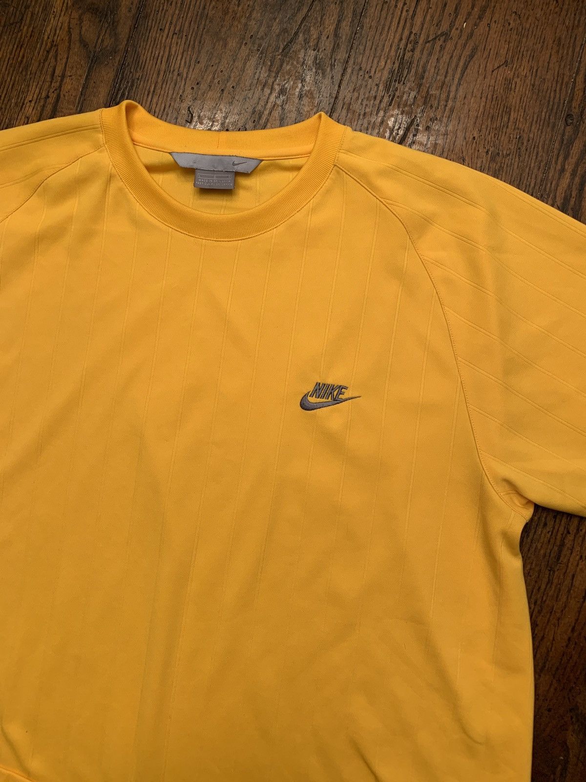 Nike Vintage Nike Blank Jersey Shirt Size US L / EU 52-54 / 3 - 1 Thumbnail
