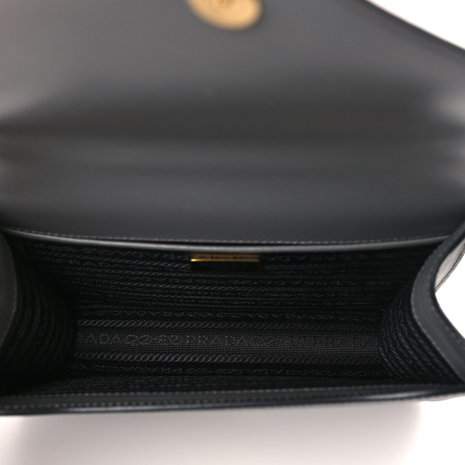 Prada o1srvl11e0624 Size: OS / Shoulder Bag in Grey Size ONE SIZE - 4 Thumbnail