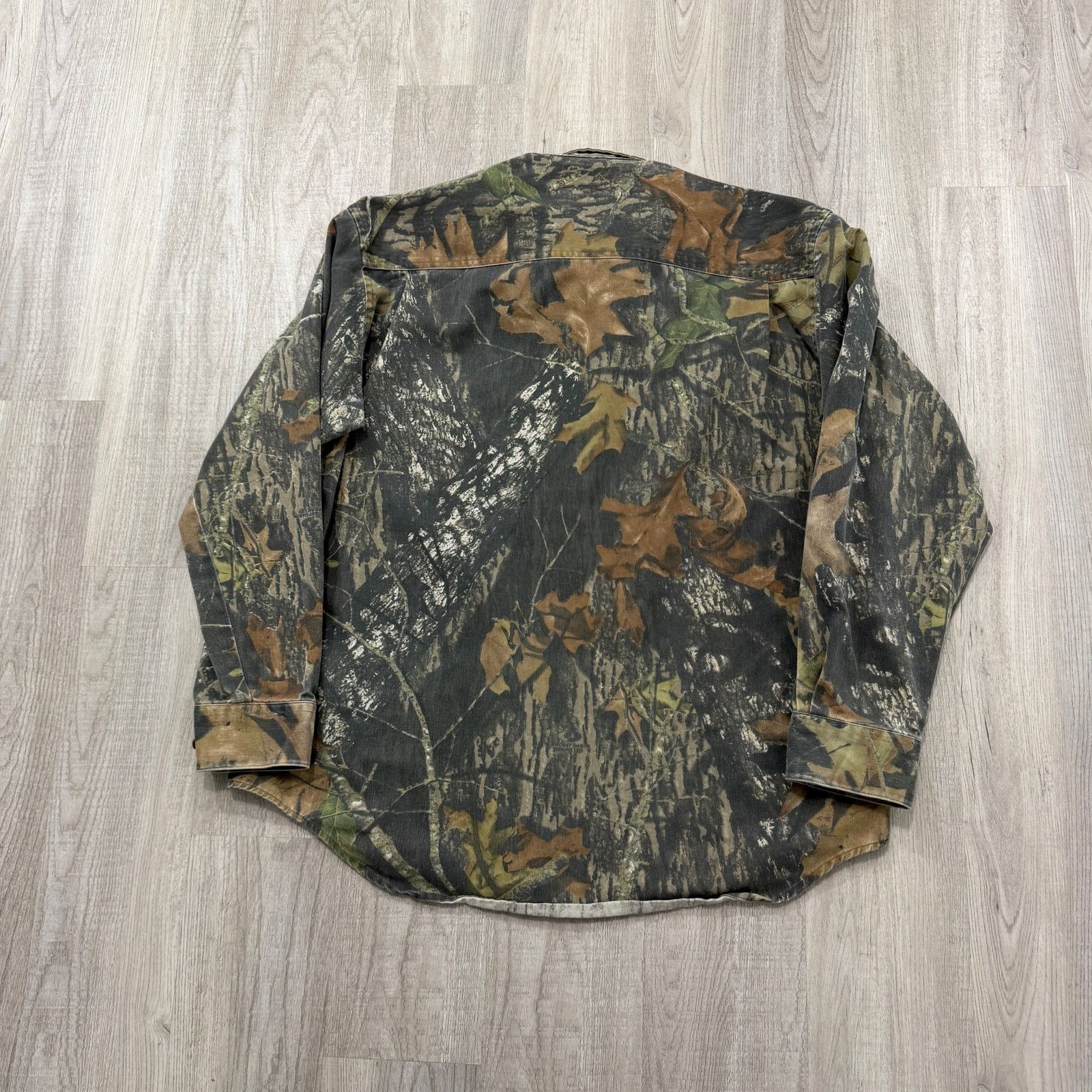 Vintage No Trace by Dan River Mossy Oak Camo Button Down Shirt XL Size US XL / EU 56 / 4 - 5 Thumbnail