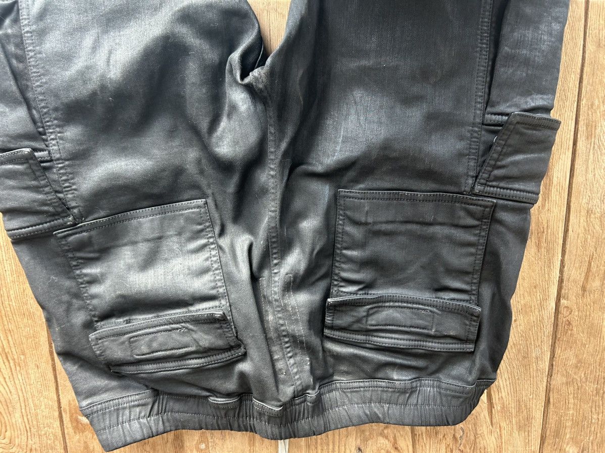 Rick Owens Drkshdw Rick Owens DRKSHDW black oiled cargo pants size XL Size US 36 / EU 52 - 3 Thumbnail