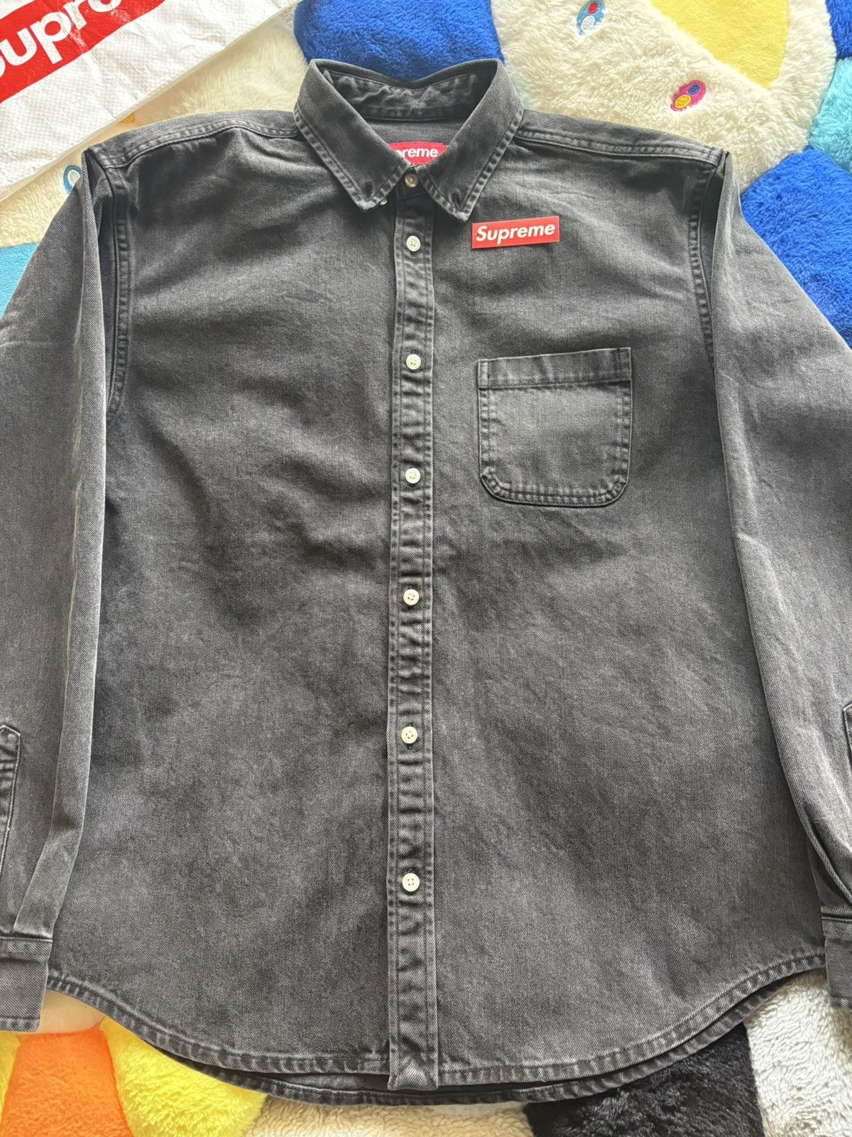 Supreme *NEW* Supreme Appliqué Denim Shirt Size US M / EU 48-50 / 2 - 7 Thumbnail
