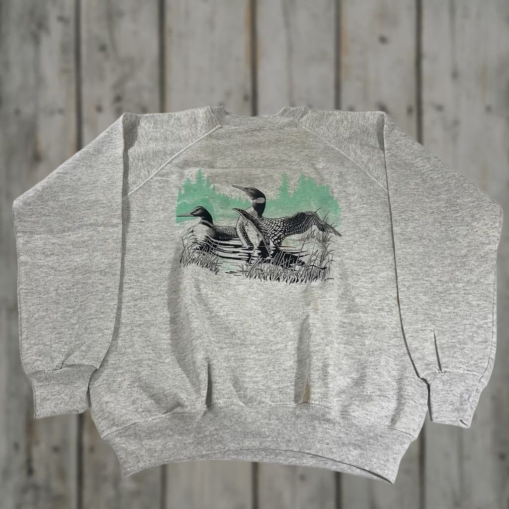 Hanes VINTAGE Hanes Sweatshirt XL Gray Crew Neck Long Sleeve Graphic Print Duck Mallard 90s Mens Size US XL / EU 56 / 4 - 1 Thumbnail