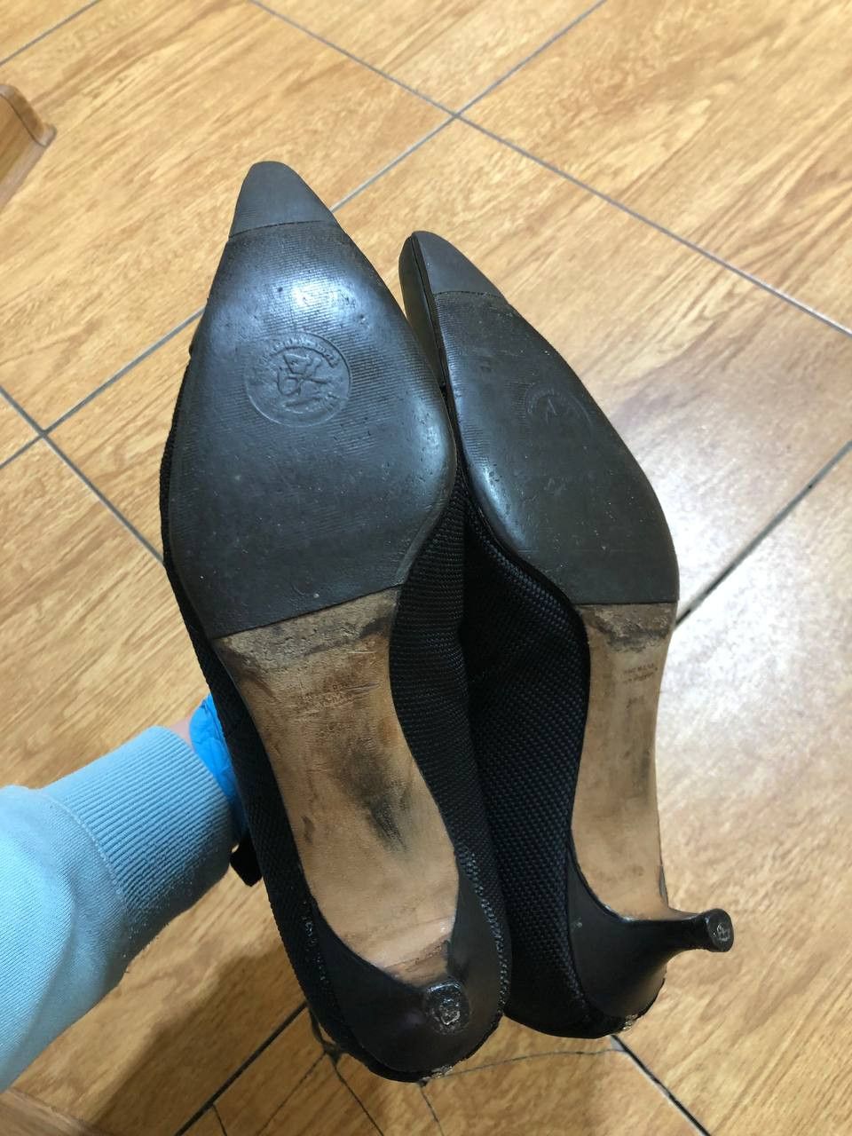 Yves Saint Laurent Vintage Yves Saint Laurent Signature Ankle Boots Size US 9.5 / IT 39.5 - 13 Thumbnail