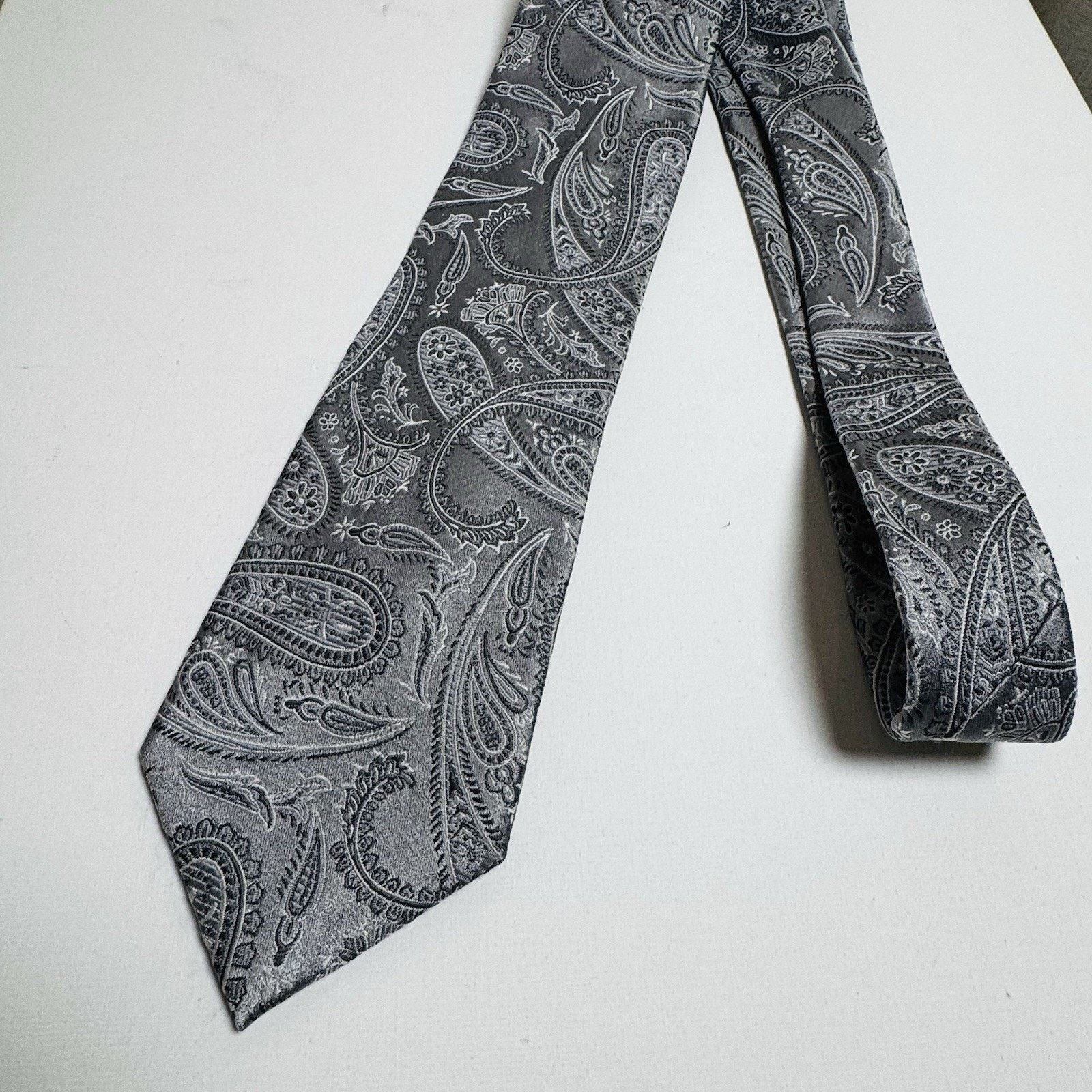 Stafford Stafford Essentials Silver Gray Paisley Silk Tie Size ONE SIZE - 12 Thumbnail