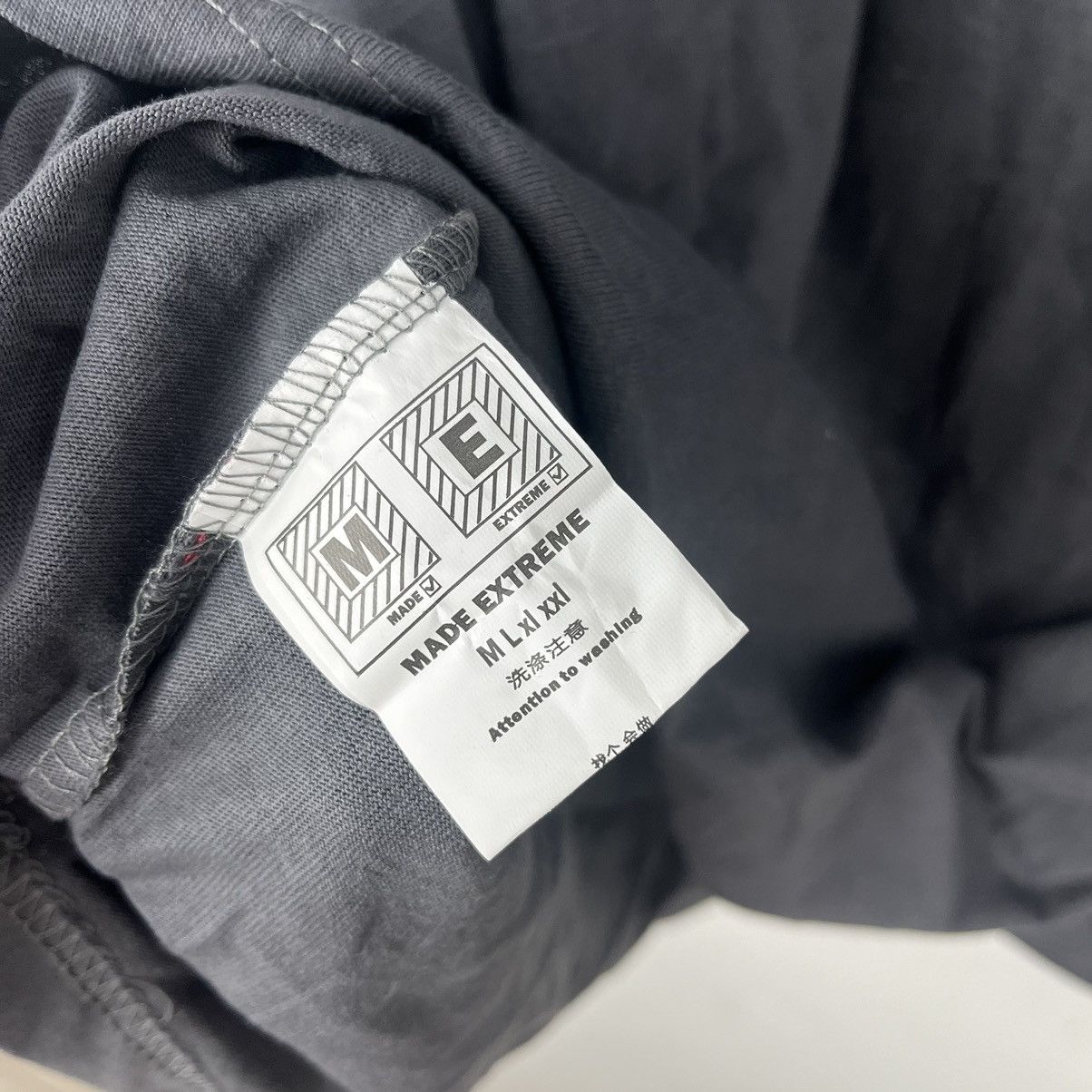 Japanese Brand Long Sleeve MadeExtreme x Black Air Awesome Print Size US XL / EU 56 / 4 - 5 Thumbnail