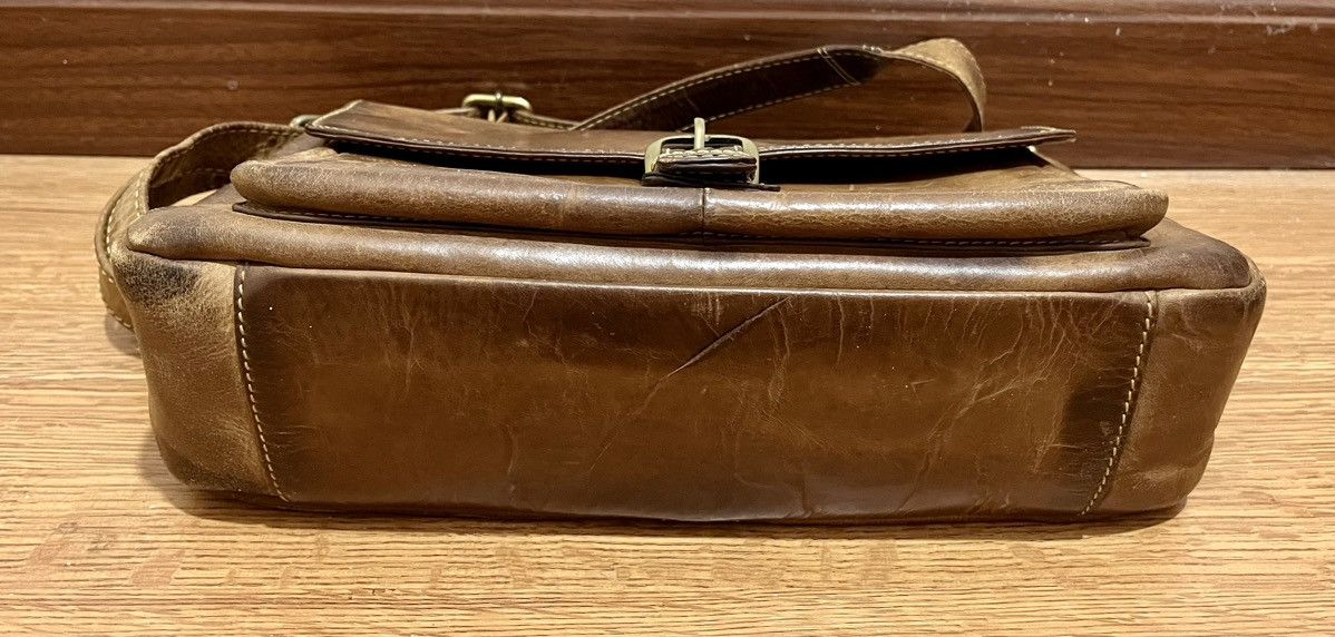 Genuine Leather JLP Melbourne Leather Sling Bag Shoulder Bag Size ONE SIZE - 8 Thumbnail