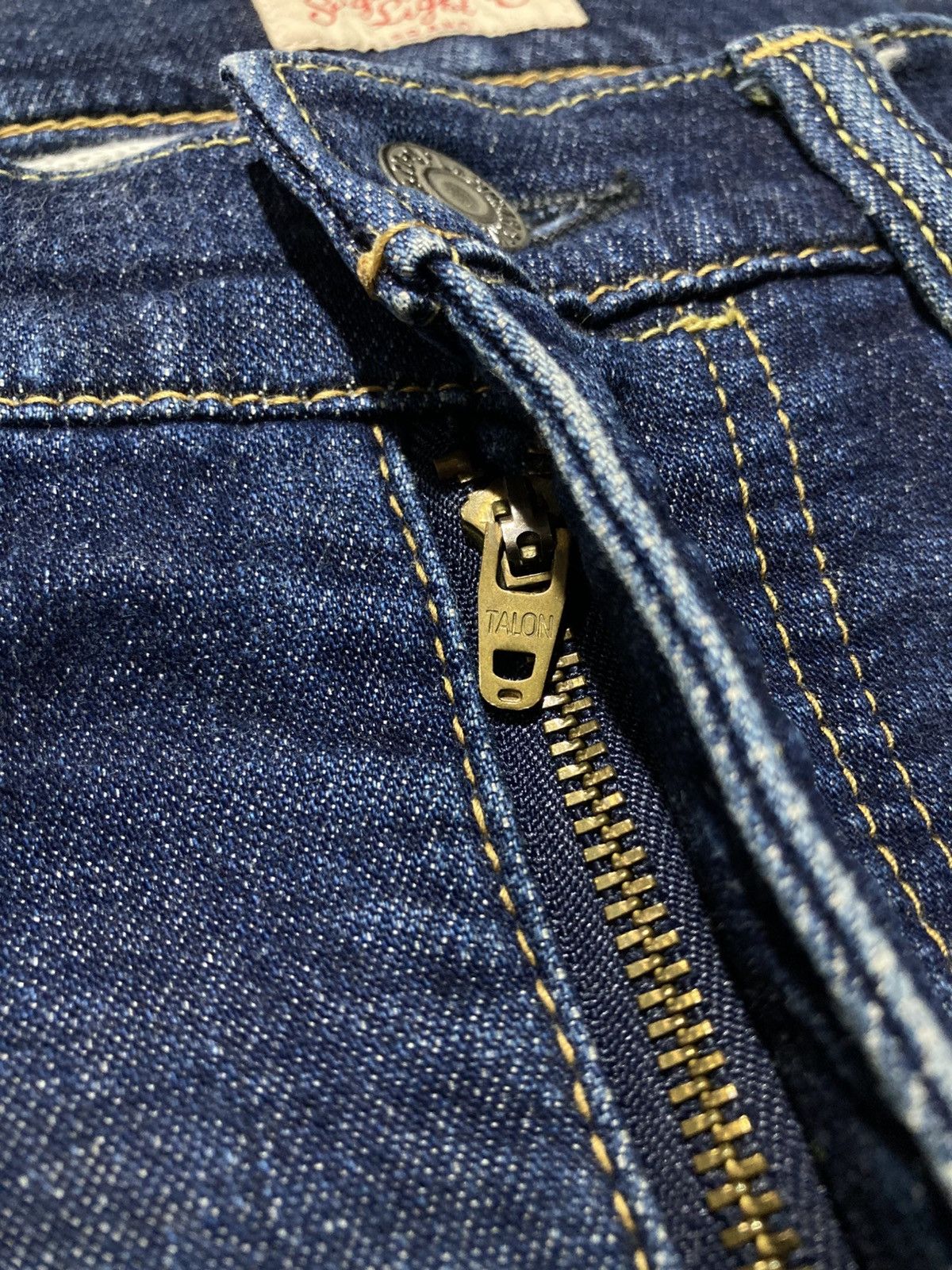 Sugar Cane Vintage Sugar Cane W32 Light Distressed Denim Jeans Pants Size US 31 - 18 Thumbnail