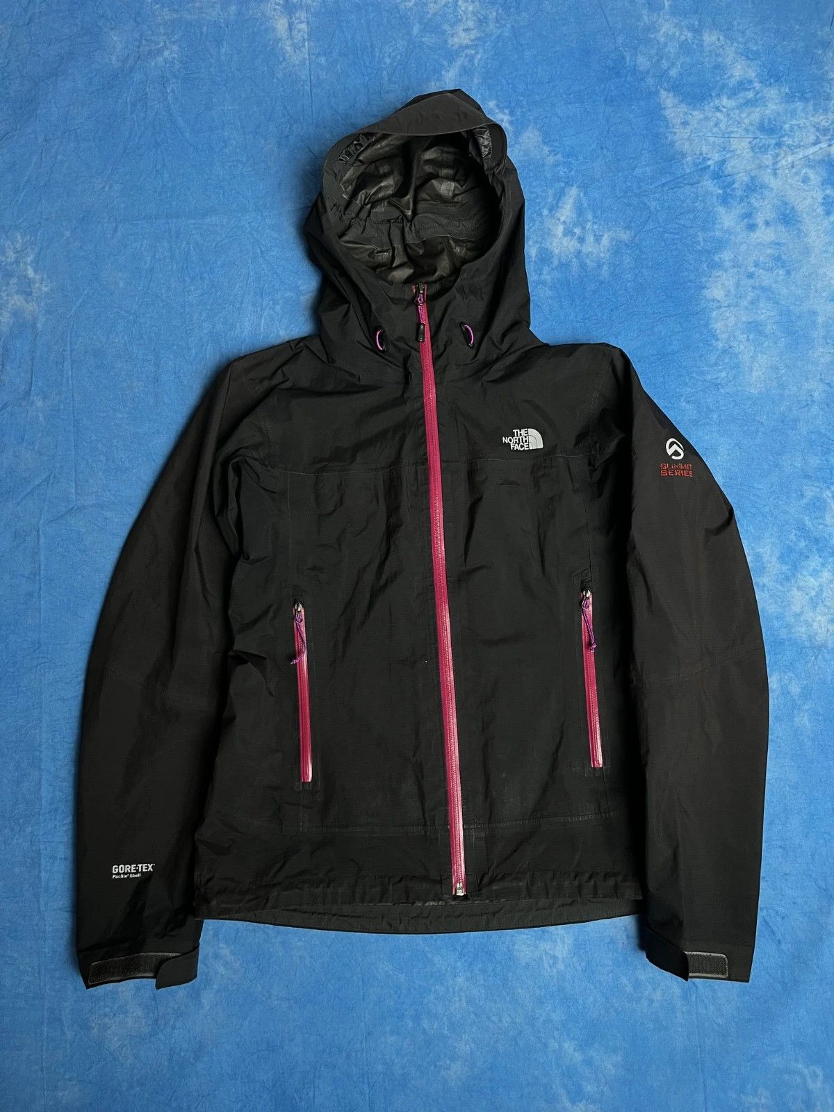 The North Face Gore-Tex Paclite Shell Gorpcore Jacket