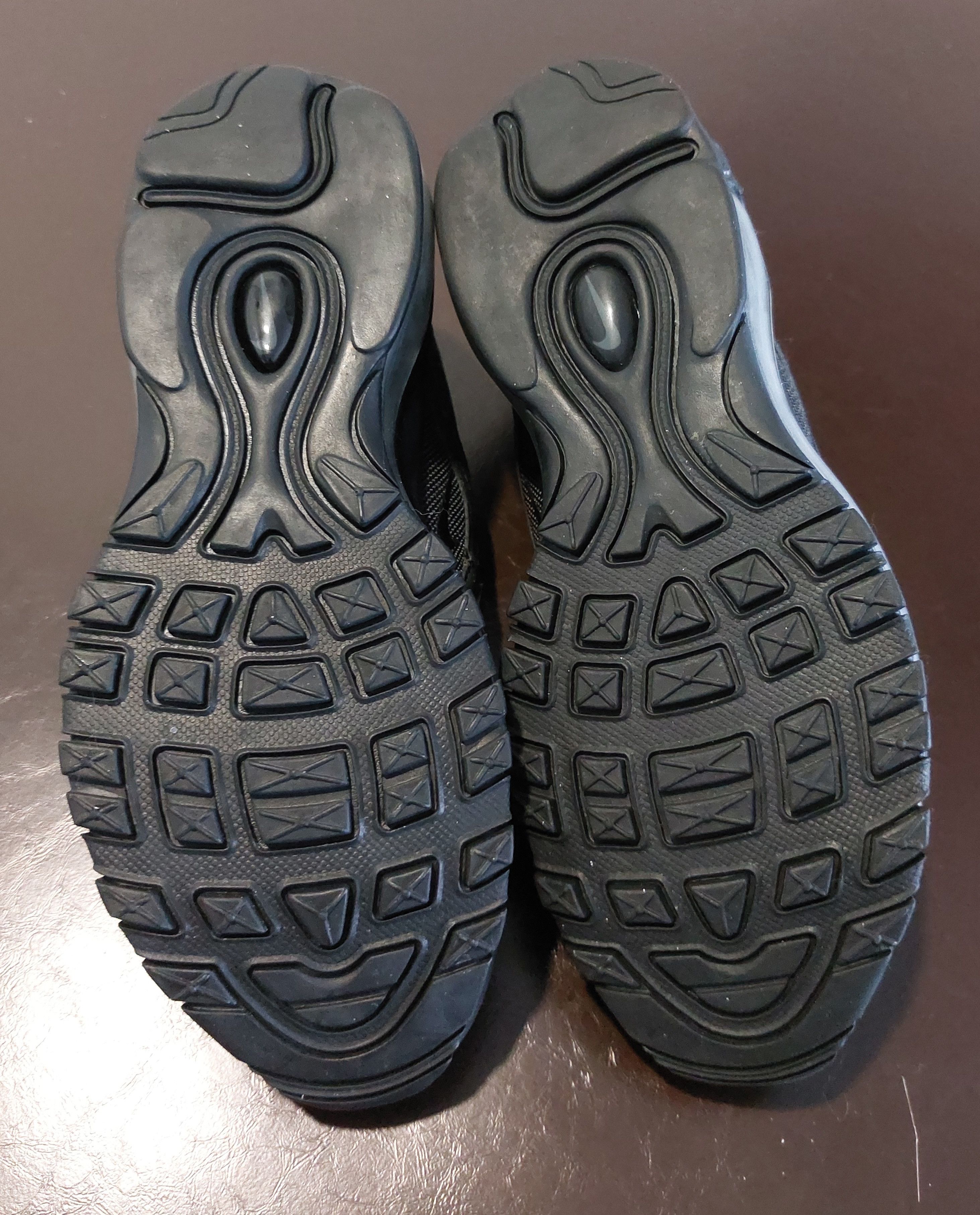 Nike Nike Air Max 97 OG Triple Black (GS) Size US 6.5 / IT 36.5 - 4 Thumbnail