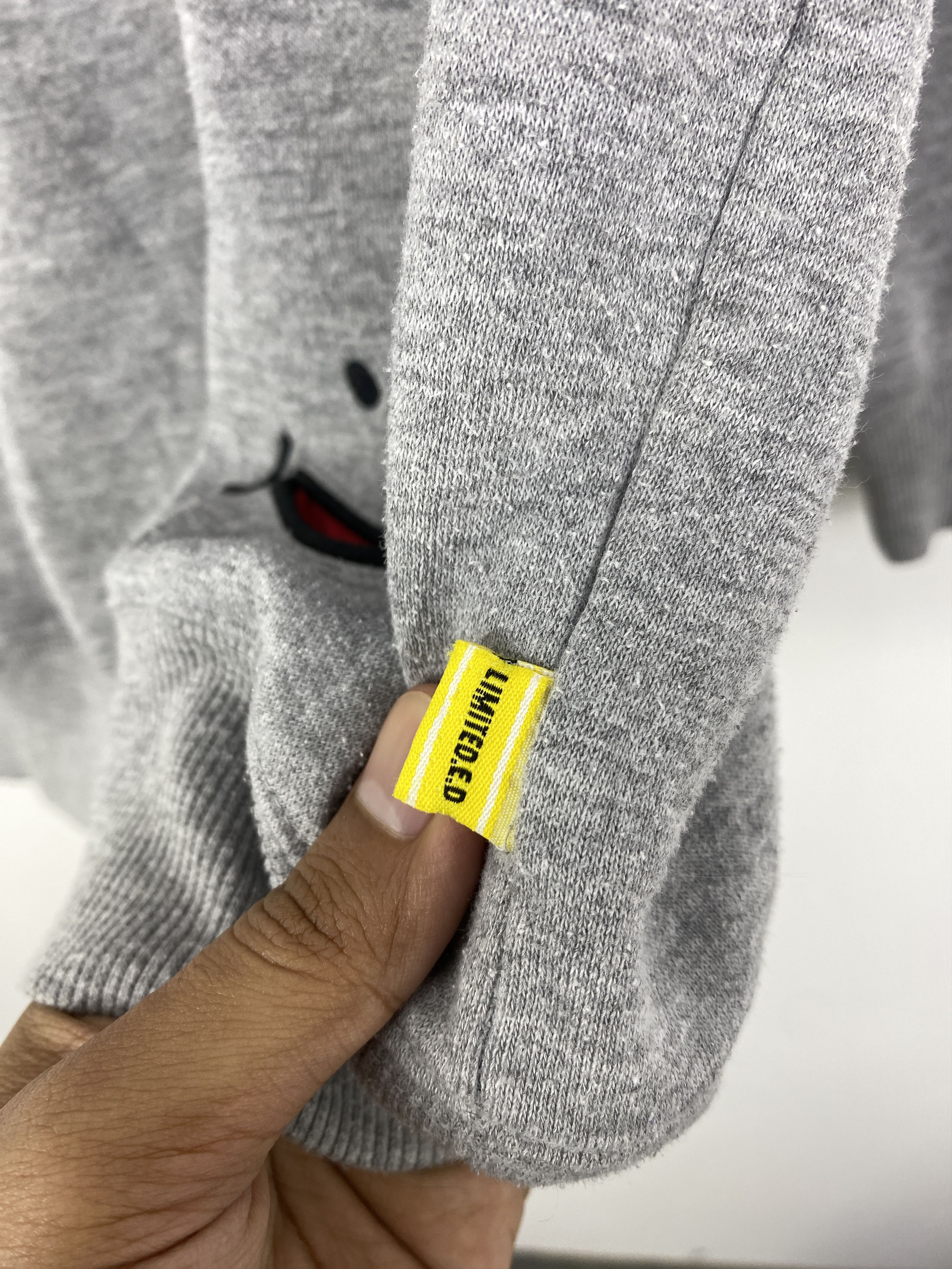 Vintage Vintage Up! Smile UPS Crewneck Pullover Sweatshirt SH0090 Size US L / EU 52-54 / 3 - 9 Thumbnail