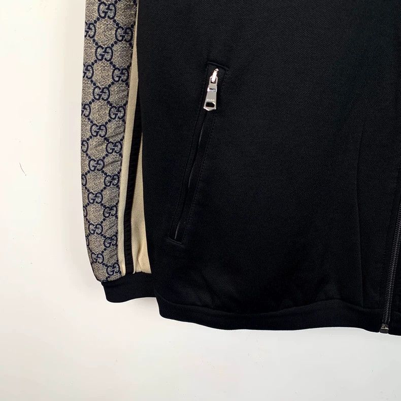 Gucci Gucci Color block side logo printed lapel zipper jacket 250 Size US S / EU 44-46 / 1 - 5 Thumbnail