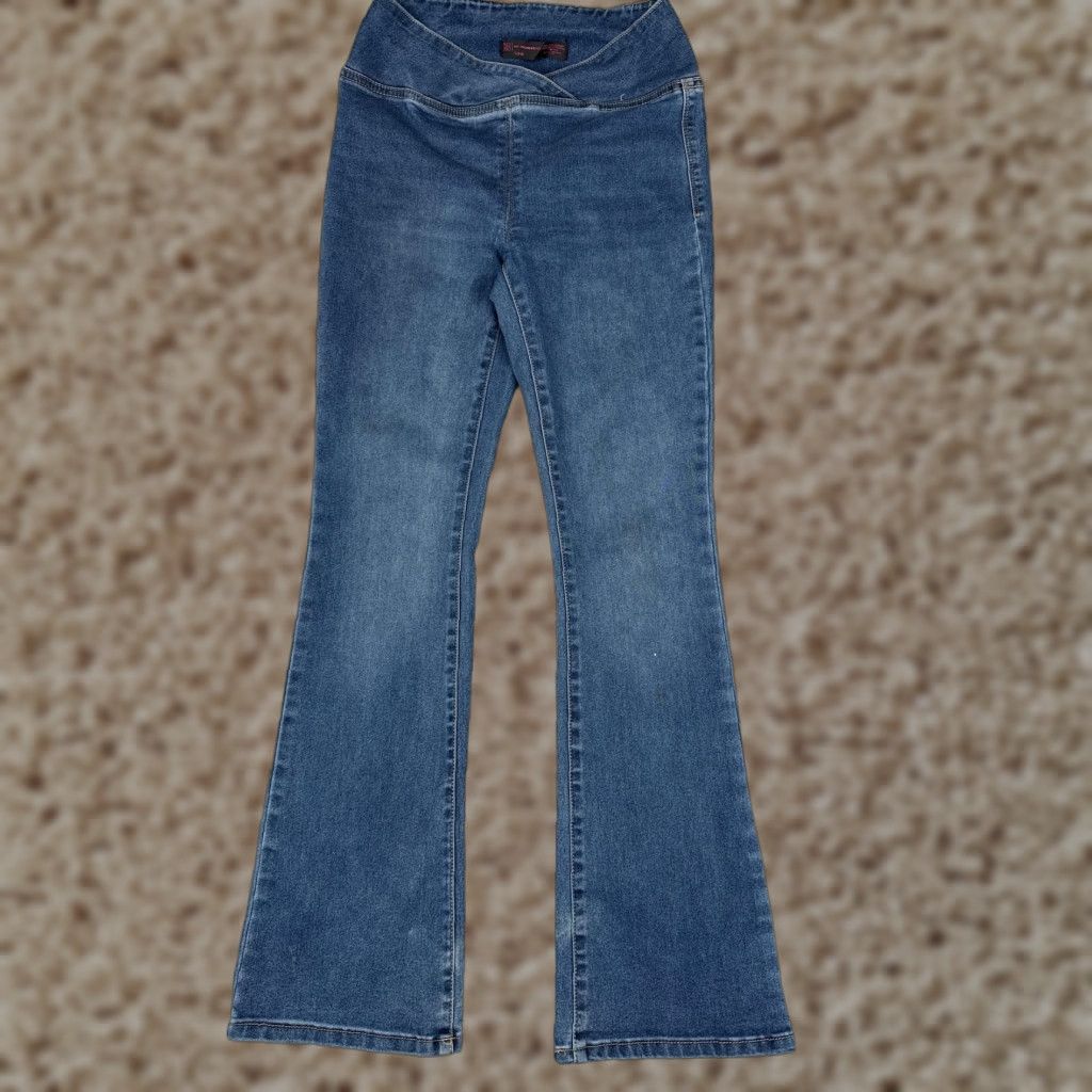 Vintage No Boundaries Jeans Flared Juniors S 27x29 Blue Mid Rise Elastic Waist 5-Pocket Denim Women Size 28" / US 6 / IT 42 - 1 Thumbnail