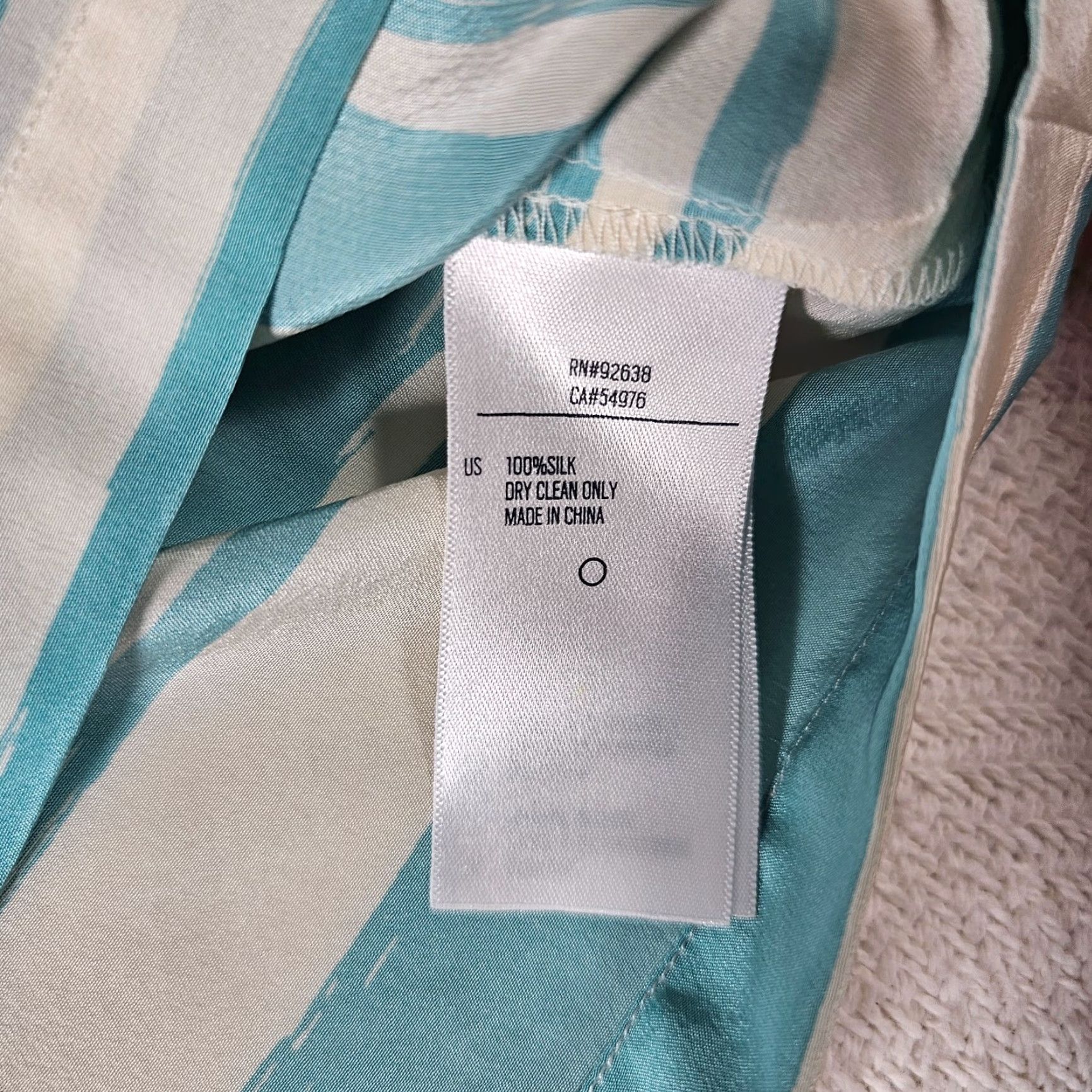 Fossil FOSSIL Silk Cap Sleeve Blouse Top Women Small White Teal Stripe Geometric Classic Size S / US 4 / IT 40 - 6 Thumbnail