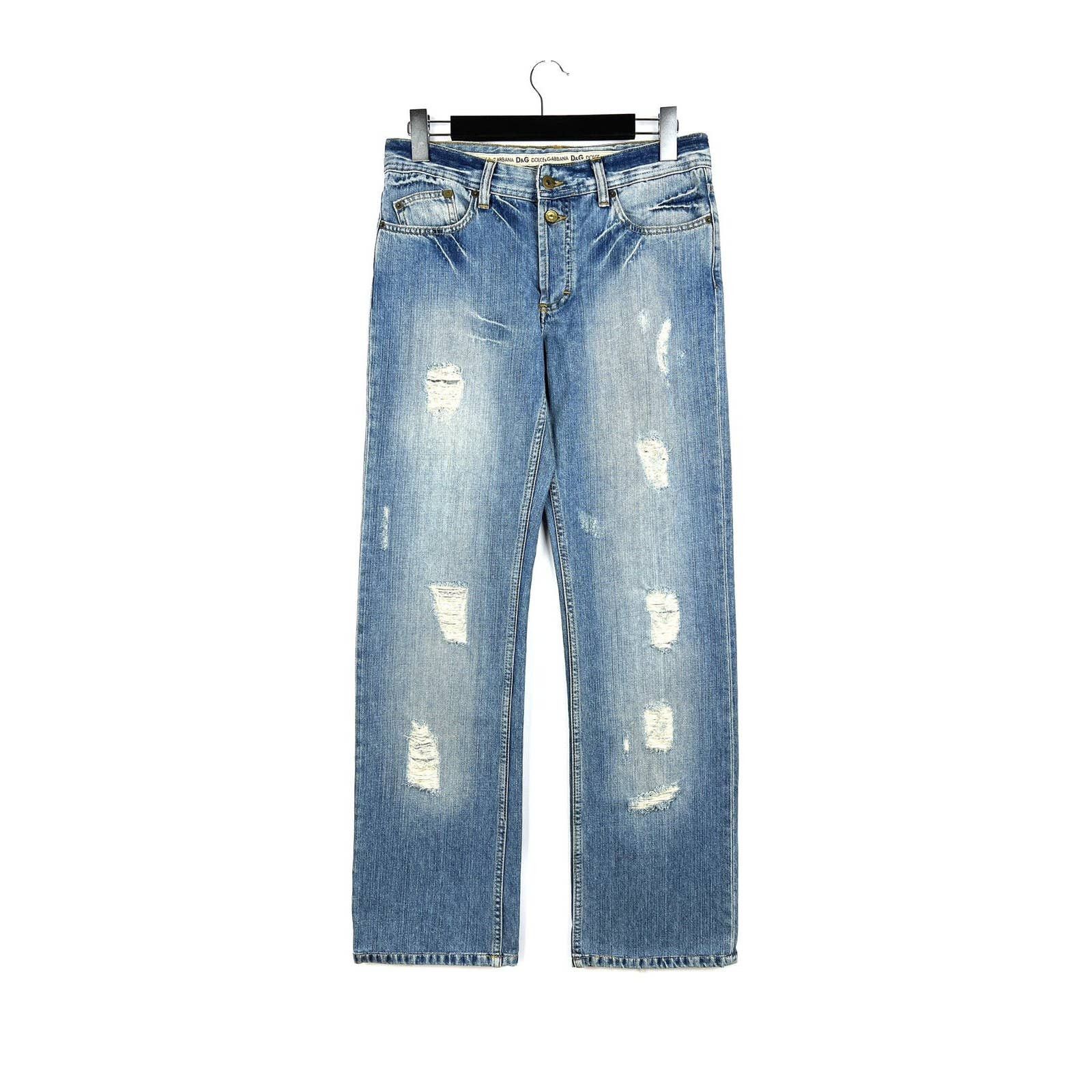 image of Dolce Gabbana x Vintage Dolce & Gabbana Vintage New Used Look Distressed Denim Jeans in Blue (Size 