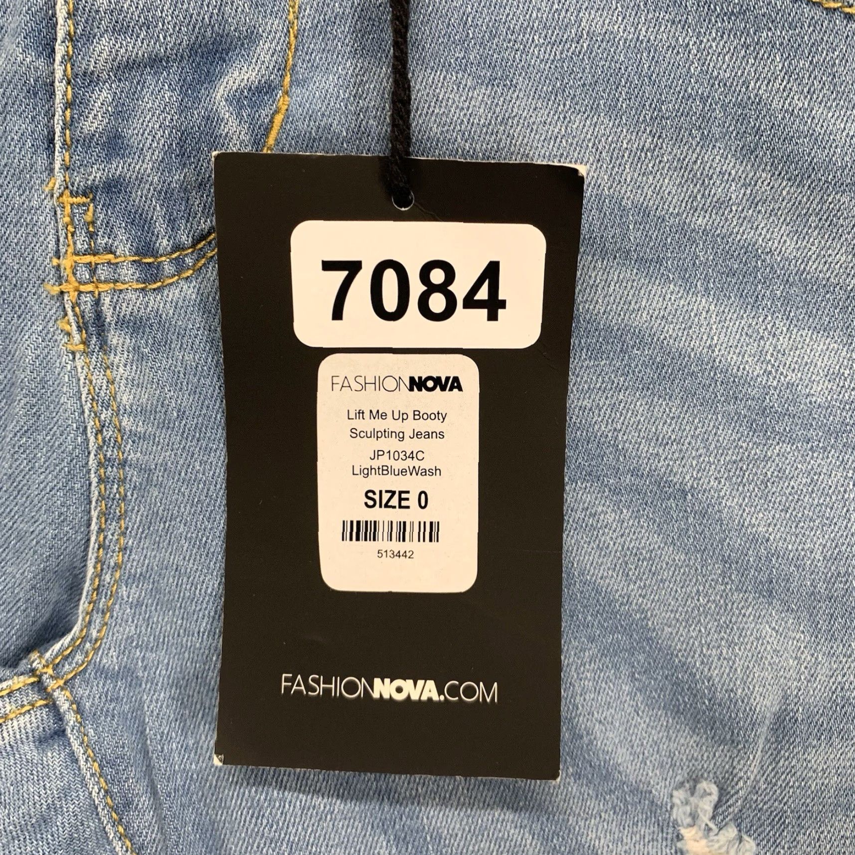 Fashion Nova VINTAGE Fashion Nova Women's Skinny Jeans Size 0 Mid Rise Light Blue Distressed Stretch Classic 90s Hip Hop Size 25" / US 0 / IT 36 - 3 Thumbnail