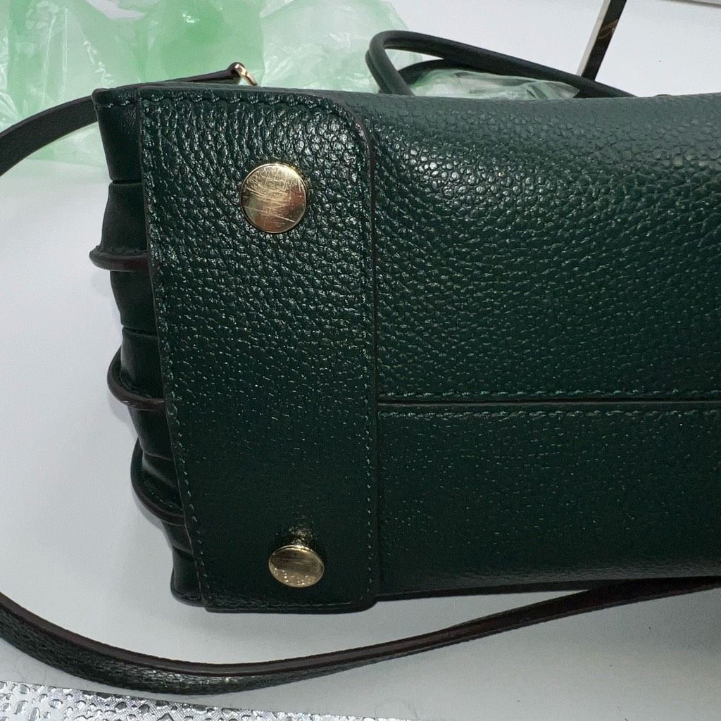 Michael Kors Michael Kors Mercer Large Saffiano Leather Tote Bag in Deep Green Size ONE SIZE - 16 Thumbnail