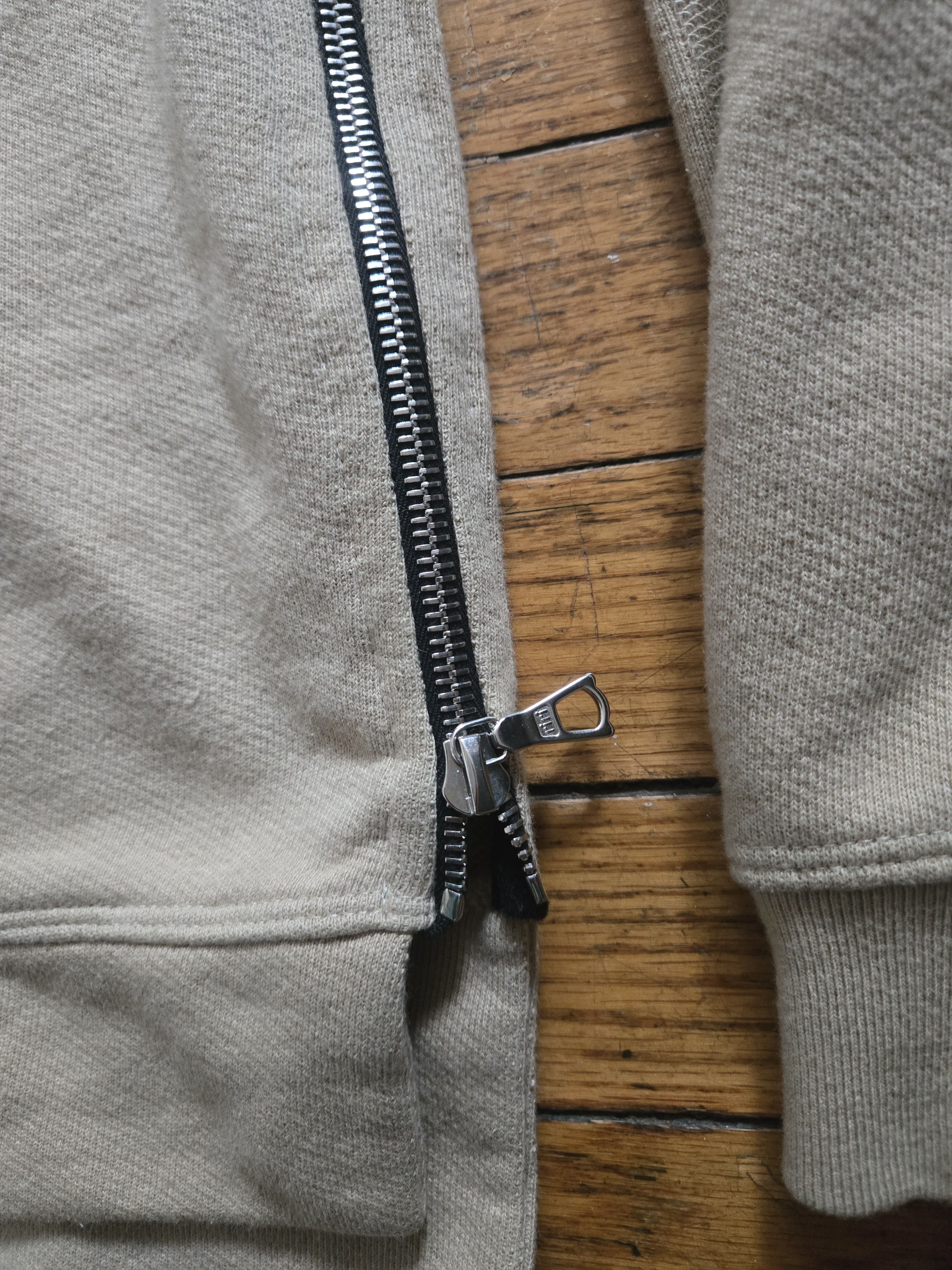 John Elliott John Elliott 4 XL Hooded Villain Khaki Hoodie Sweatshirt Size US XL / EU 56 / 4 - 2 Thumbnail
