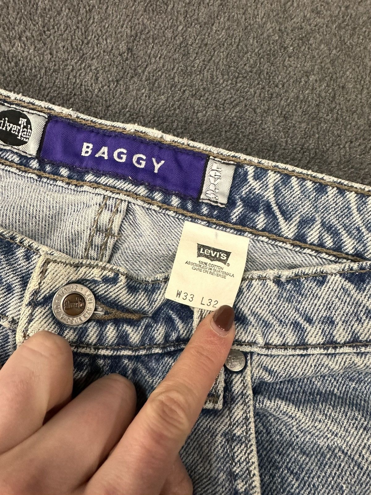 Levi's Y2k levis Silvertab baggy jeans Size US 31 - 7 Thumbnail