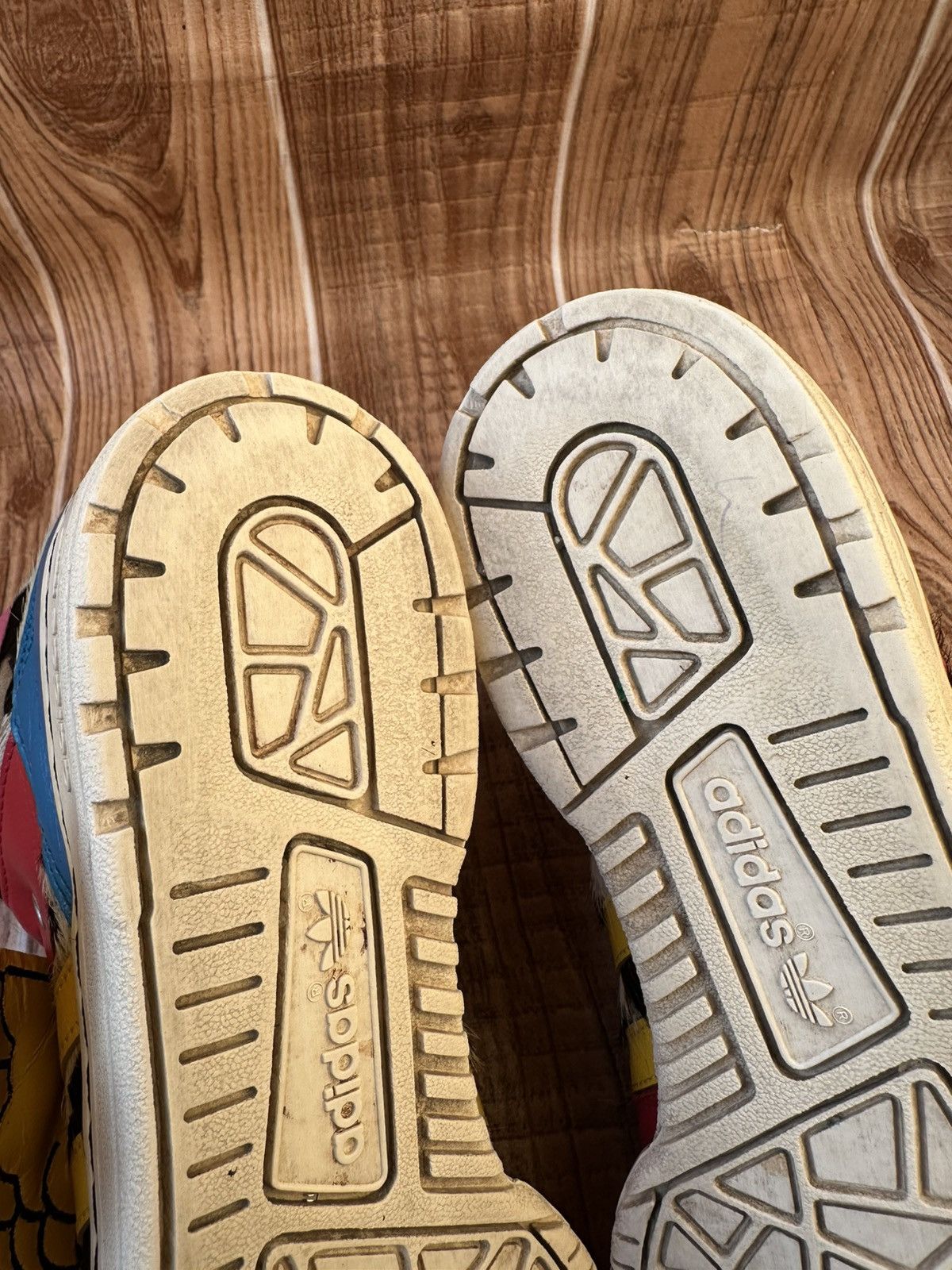 Adidas × Jeremy Scott Adidas Jeremy Scott 2NE1 Wings Avant Garde High Sneakers Size US 8.5 / EU 41-42 - 24 Thumbnail