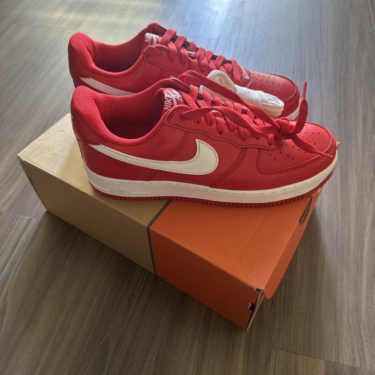 Nike Nike Air Force 1 Low Color of the Month University Red US 9 Size US 9 / EU 42 - 2 Thumbnail