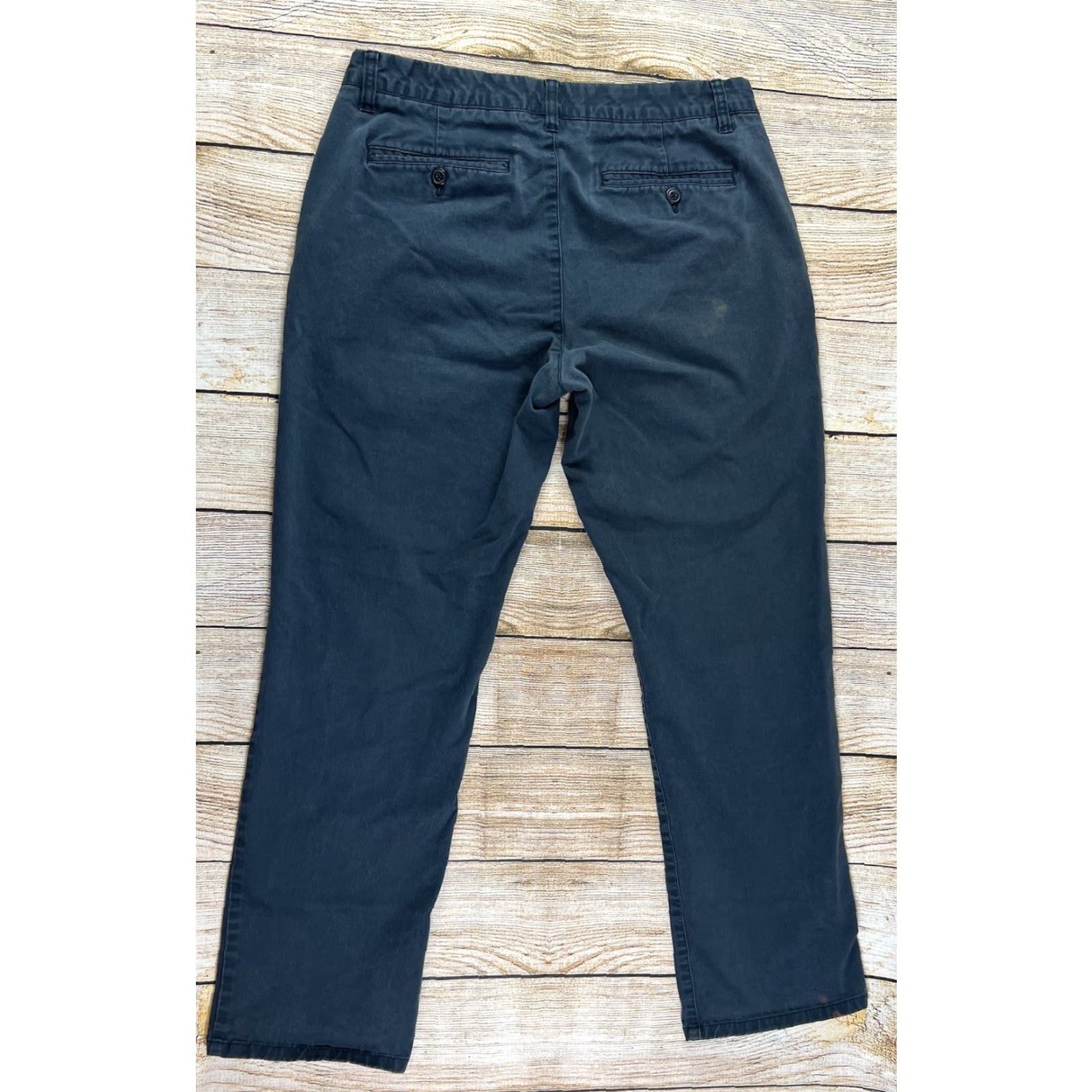 Bonobos VINTAGE? No—Actually Pre owned Bonobos Mens Chino Pants 32x30 Gray Relaxed Fit Casual Pockets 30 in Inseam Mens Size US 32 / EU 48 - 6 Thumbnail
