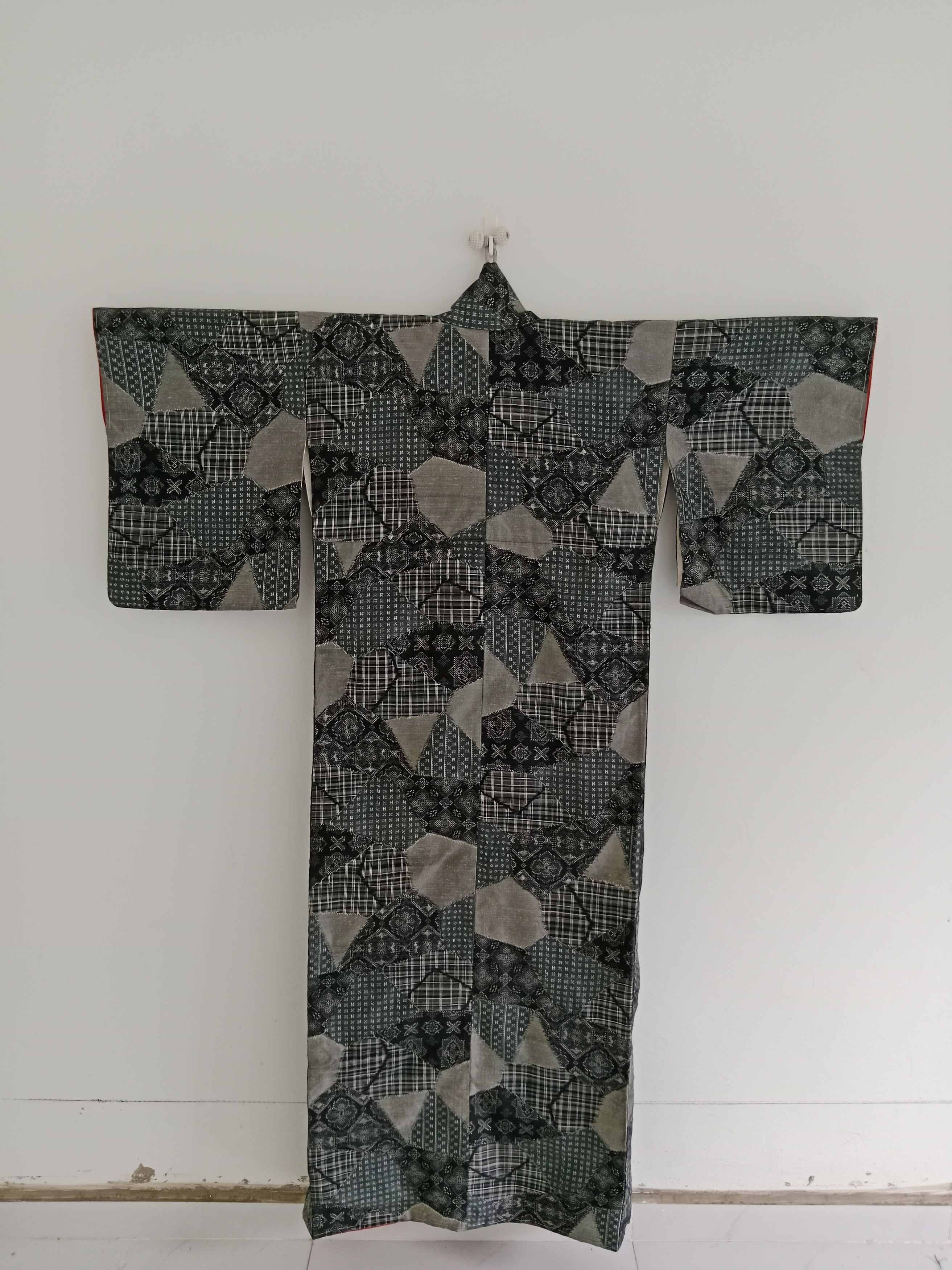 Japanese Brand Vintage Yukata Kimono Patchwork Motif Nice Style Size US L / EU 52-54 / 3 - 2 Thumbnail